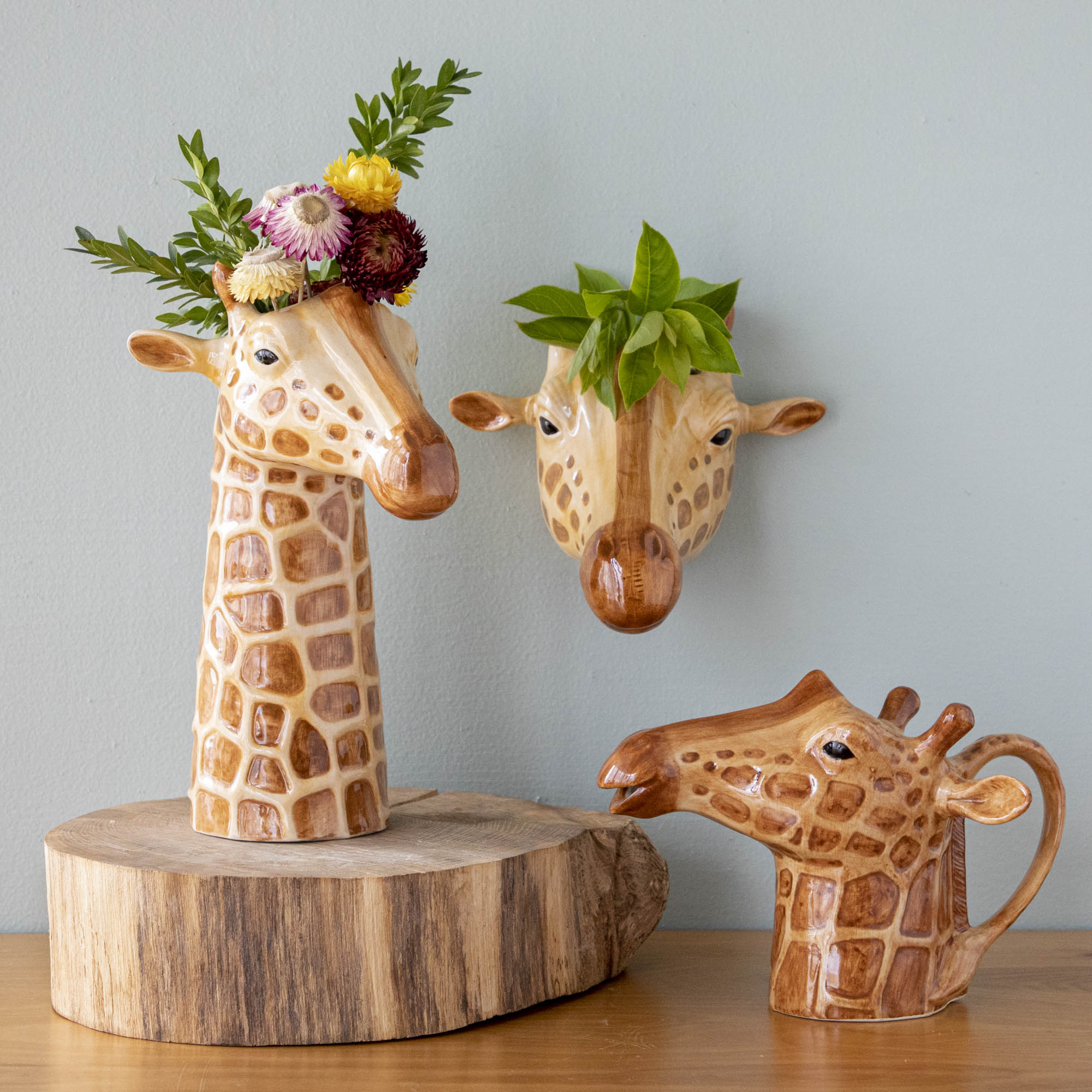 Giraffe Plush Toy - Soft Stuffed Animal for Kids, Nursery Decor & Gift - Perfect for Cuddling, Playtime & Room Decoration