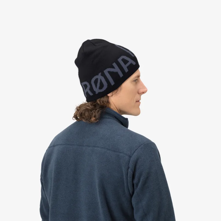 Norrona 29 Logo Beanie - Unisex Winter Hat for Men & Women - Warm Knit Beanie for Skiing, Snowboarding & Outdoor Activities