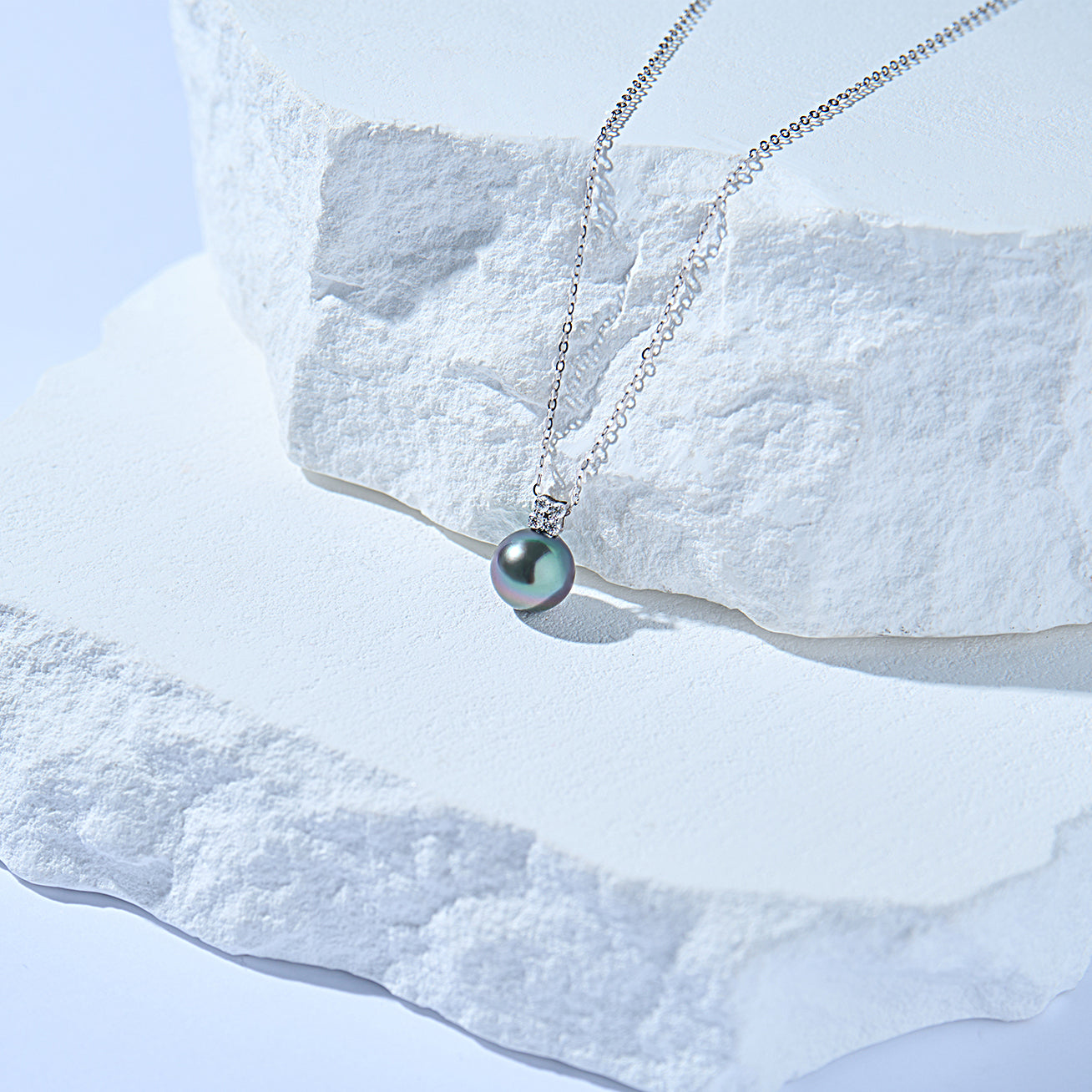 18K Solid Gold Tahitian Pearl Necklace - Genuine Saltwater Cultured Pearl Jewelry for Women - Perfect for Weddings, Parties & Special Occasions