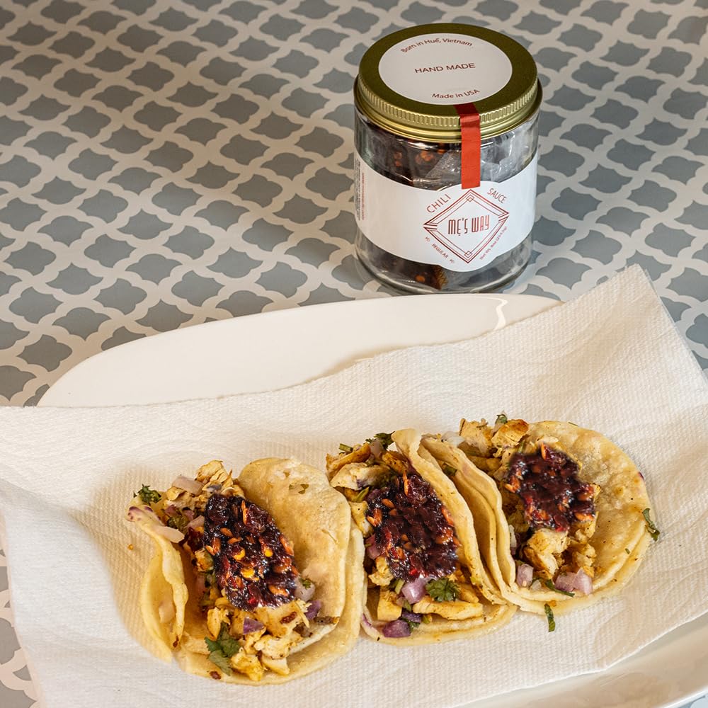 Authentic Vietnamese Chili Sauce - Handmade Garlic Chili Paste with Perfect Spice, Sweet & Savory Balance - Vegan, Gluten-Free (16oz, Pack of 2) - Ideal for Stir-Fries, Noodles, Grilled Meats & Asian Dishes