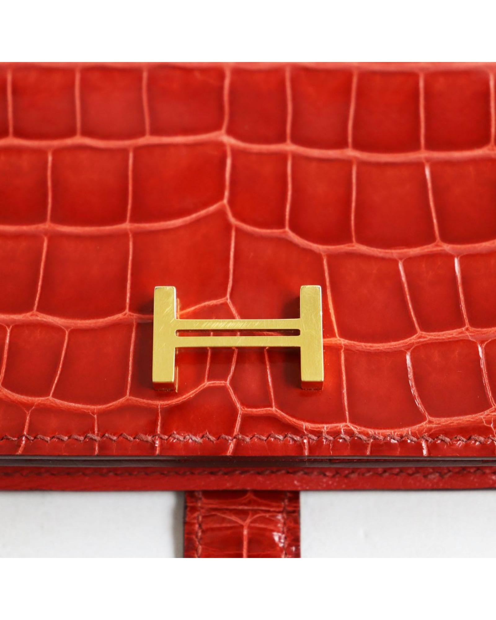 Premium Genuine Alligator Leather Bifold Wallet for Men - Slim Long Design with RFID Protection - Perfect for Business, Travel & Everyday Use