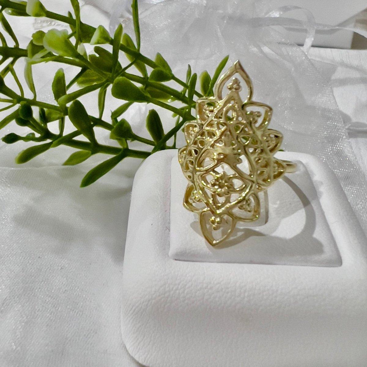 Laihas Prestige Maisie Gold Boho Ring - Elegant Bohemian Style Jewelry for Women, Perfect for Parties, Weddings & Everyday Wear