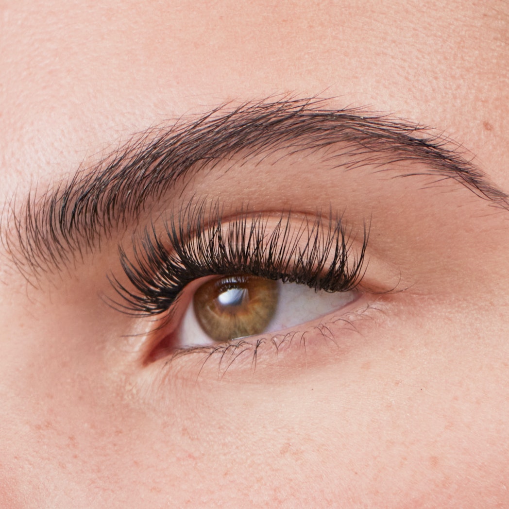 Fluffy Gossamer False Eyelashes - Natural Wispy Lashes for Dramatic Eye Makeup | Perfect for Parties, Weddings & Special Events