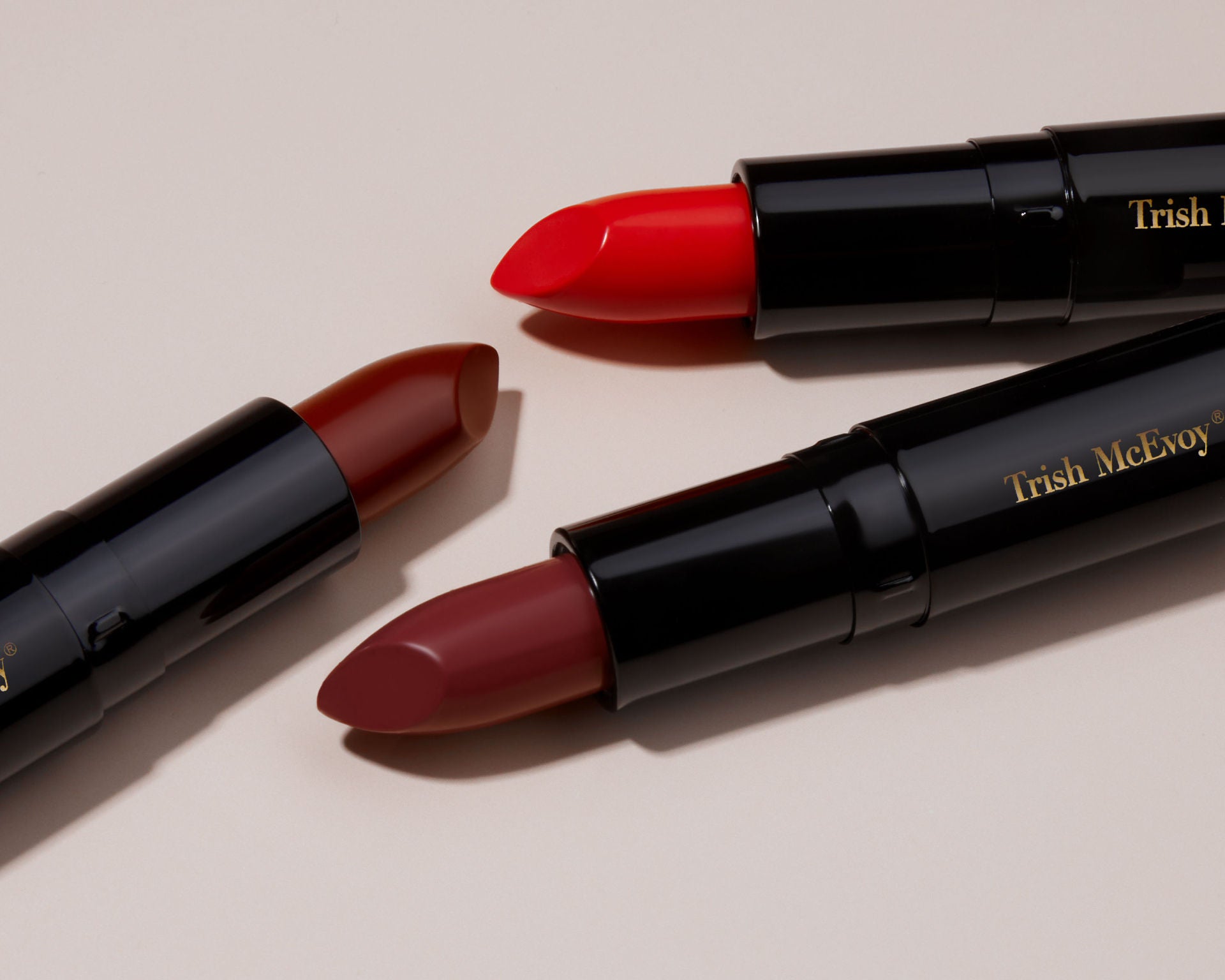 Trish McEvoy Easy Lip Color - Long-Lasting Hydrating Lipstick for Women, Natural Matte Finish, Cruelty-Free & Vegan (Perfect for Everyday Wear, Date Night & Special Occasions)