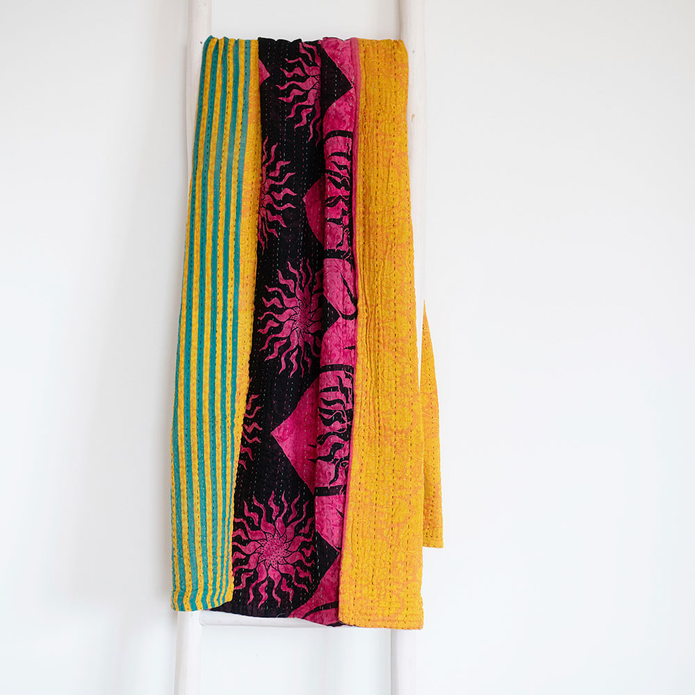 Unique Handmade Kantha Quilt KT7122 - Traditional Indian Patchwork Bedspread for Cozy Home Decor & Bohemian Style Bedroom