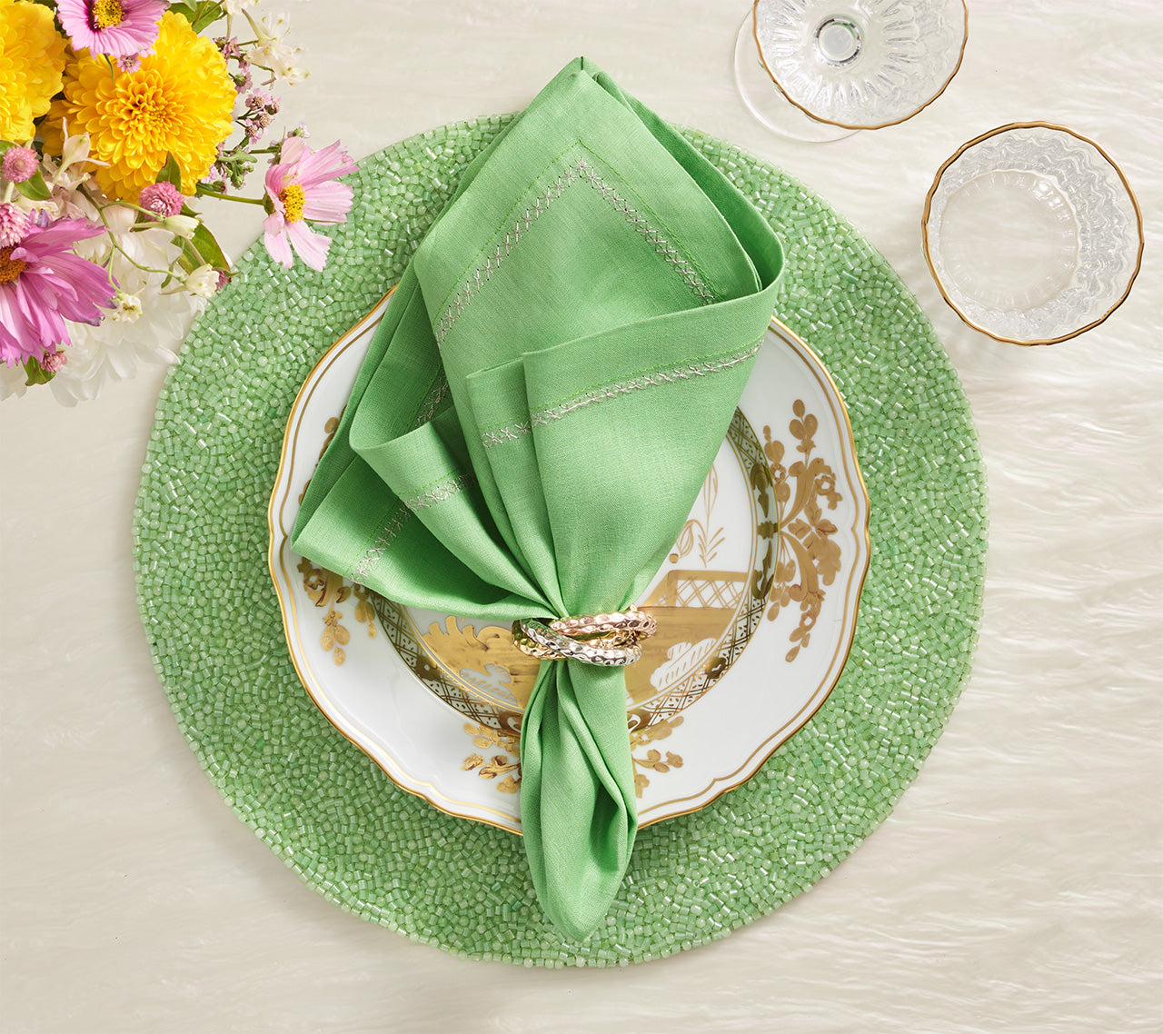 Eco-Friendly Green Perennial Placemats Set of 4 - Durable & Stylish Table Mats for Dining Room, Kitchen, or Outdoor Entertaining