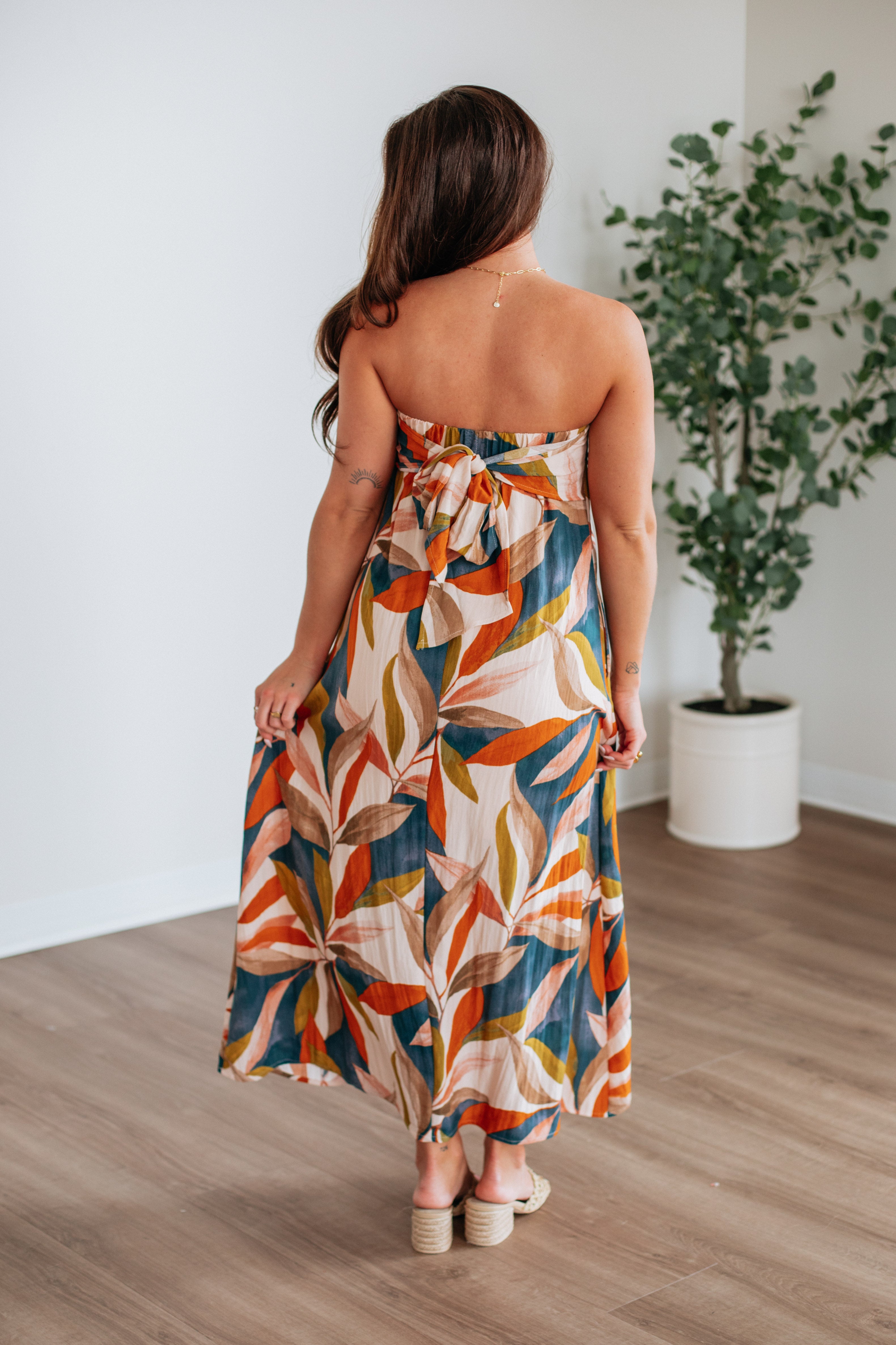 Elegant Jazmen Maxi Dress for Women - Flowy Long Summer Dress with Pockets - Perfect for Beach Vacations, Weddings & Casual Outings