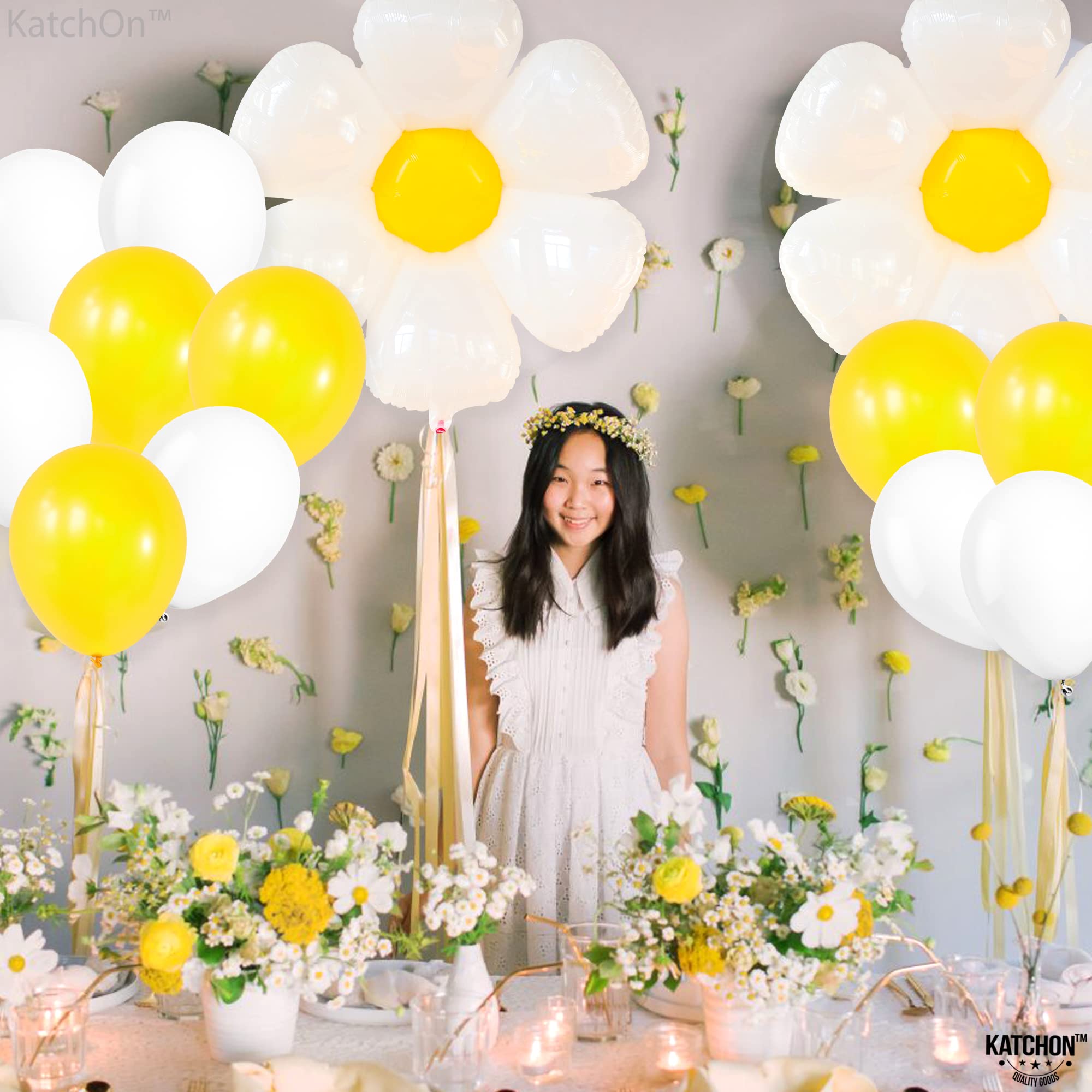 KatchOn 30 Inch Giant Daisy Balloons Decor Set - Large Flower Balloons for Birthday Party, Baby Shower, Wedding, Bridal Shower & Spring Decorations | Daisy Balloon Garland, Groovy Party Decor, Floral Balloon Arrangement