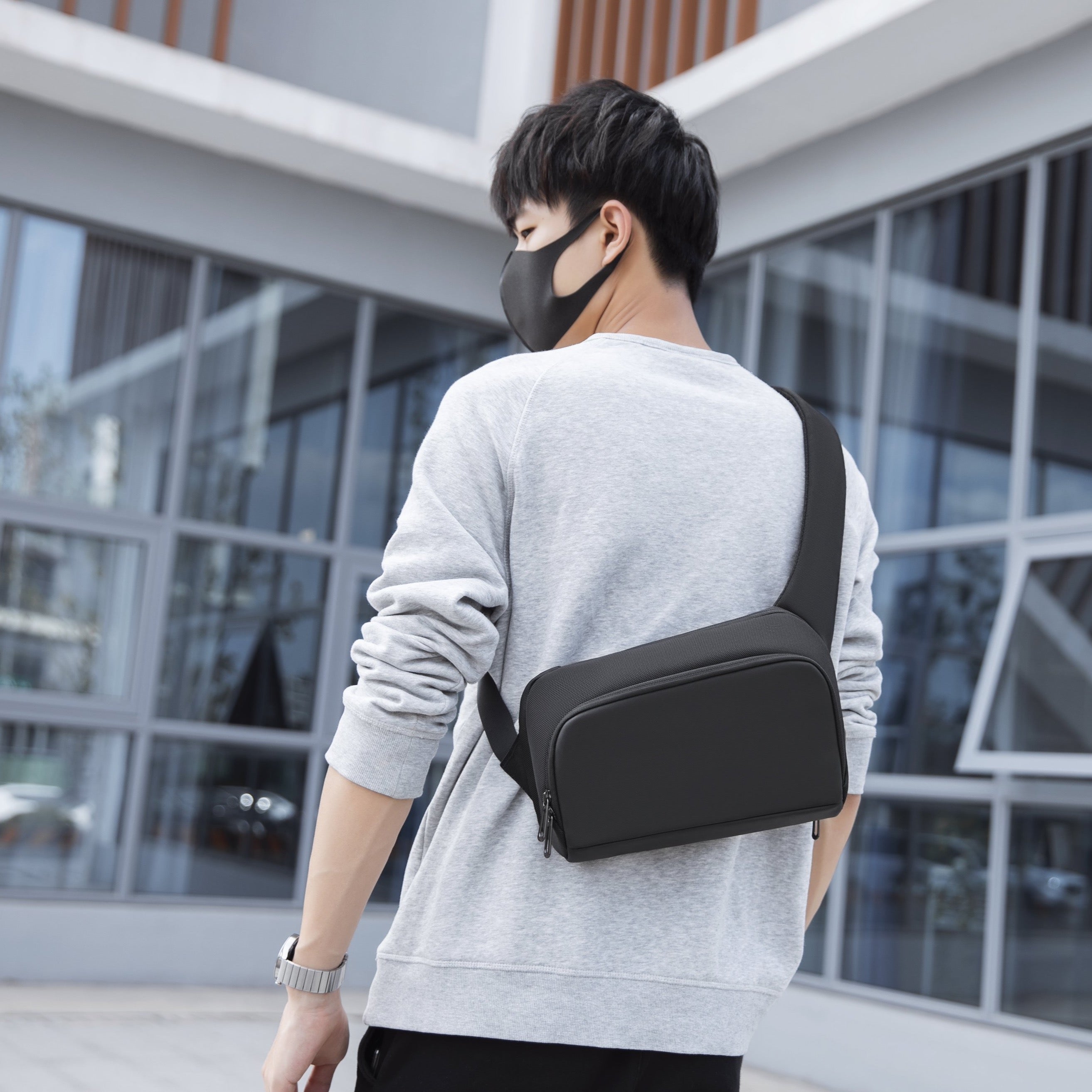 Solo Wireless Bluetooth Headphones - Noise Cancelling, 30H Playtime, Lightweight Over-Ear Headset for Travel, Workout, Gaming & Commuting