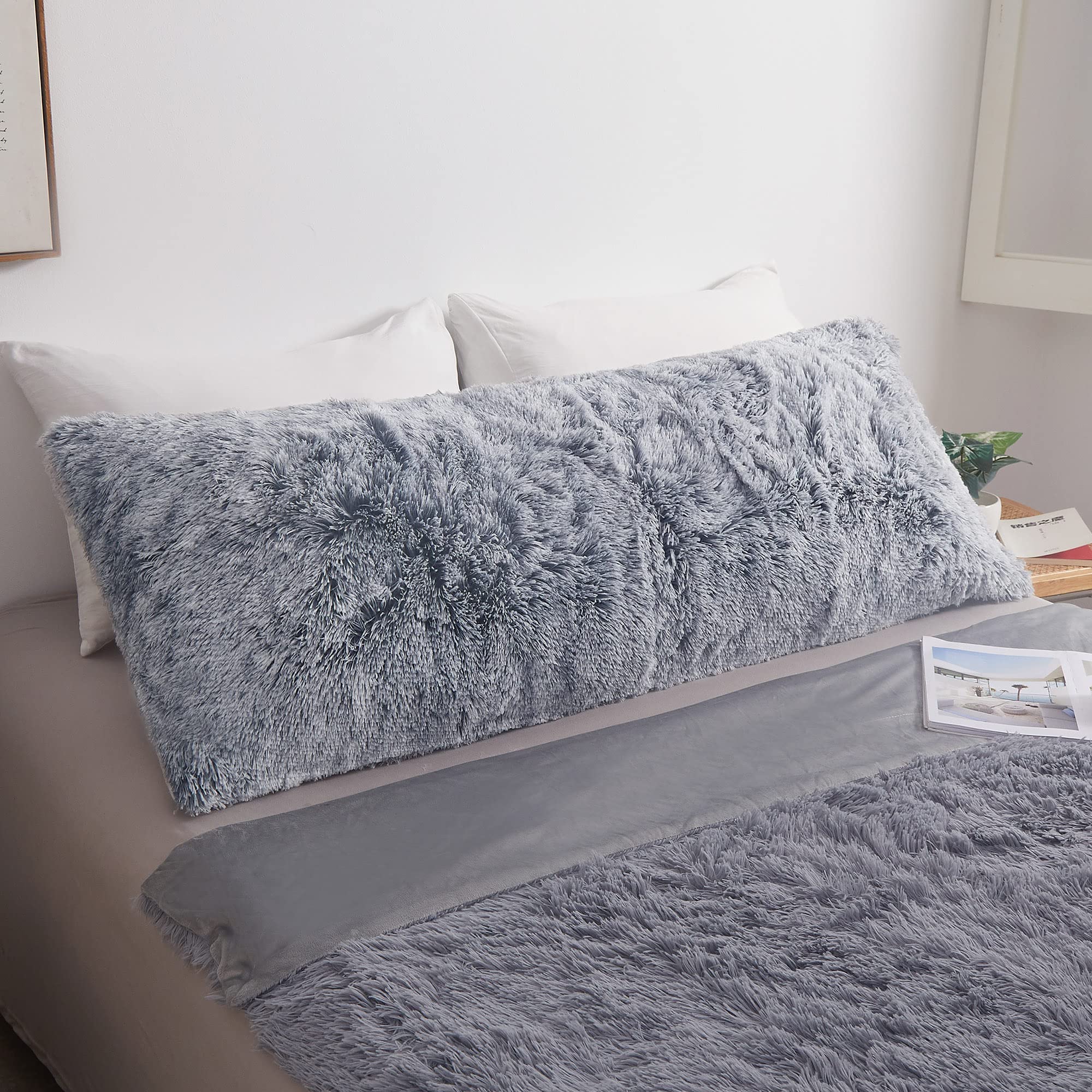 MEGO Shaggy Plush Body Pillow Cover - Light Gray Faux Fur Fluffy Pillowcase 20x54 Inches - Boho Fuzzy Full Body Pillow Case for Bed, Sofa & Home Decor - Soft Rectangular Long Big Pillow Sham in Ombre Grey - Perfect for Lounging, Reading & Cozy Home Decor