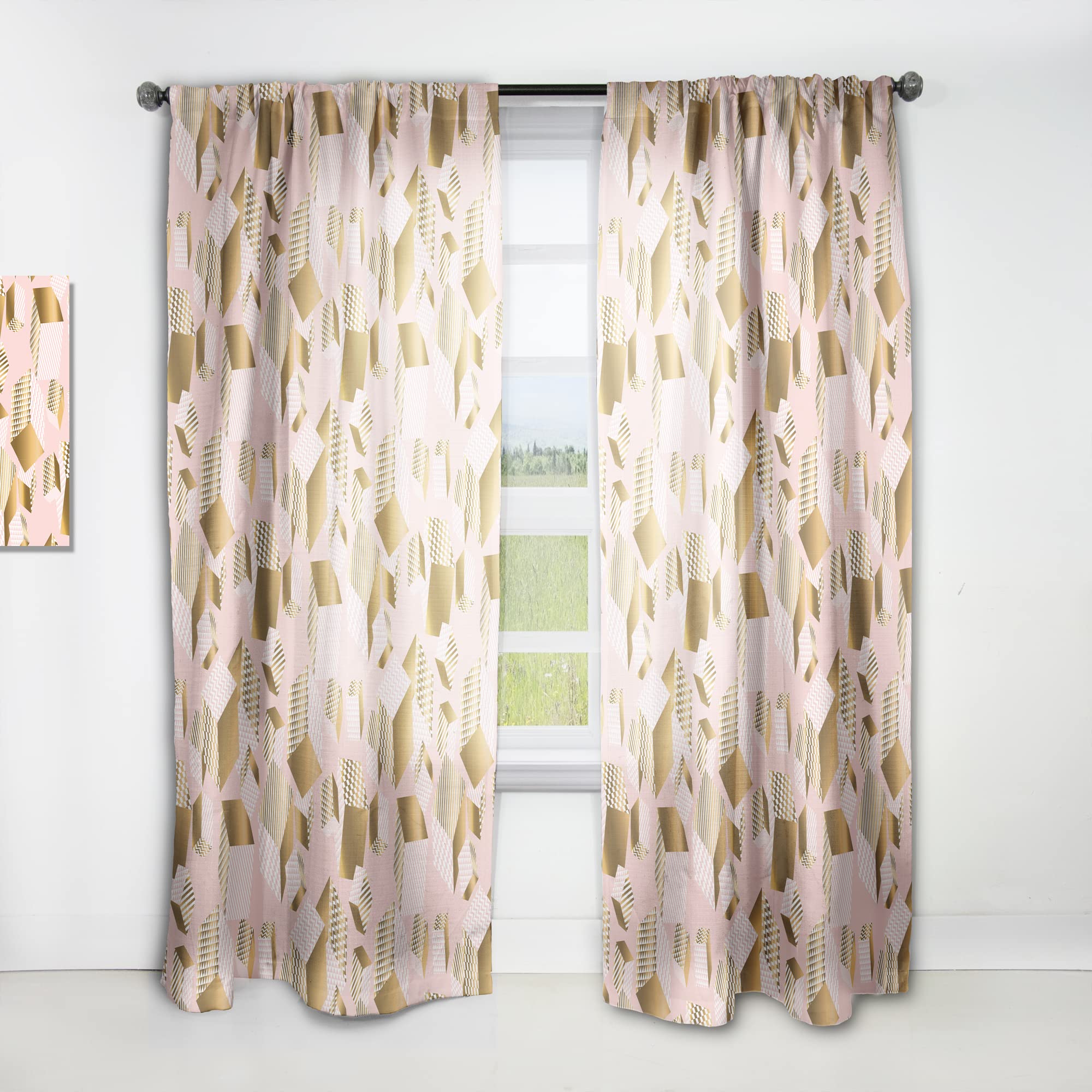 DesignQ Thermal Insulated Curtains - Gold & Rose Cubes II Pattern - 52x95 Inch Single Panel for Bedroom & Living Room - Blackout Drapes for Energy Efficiency & Privacy