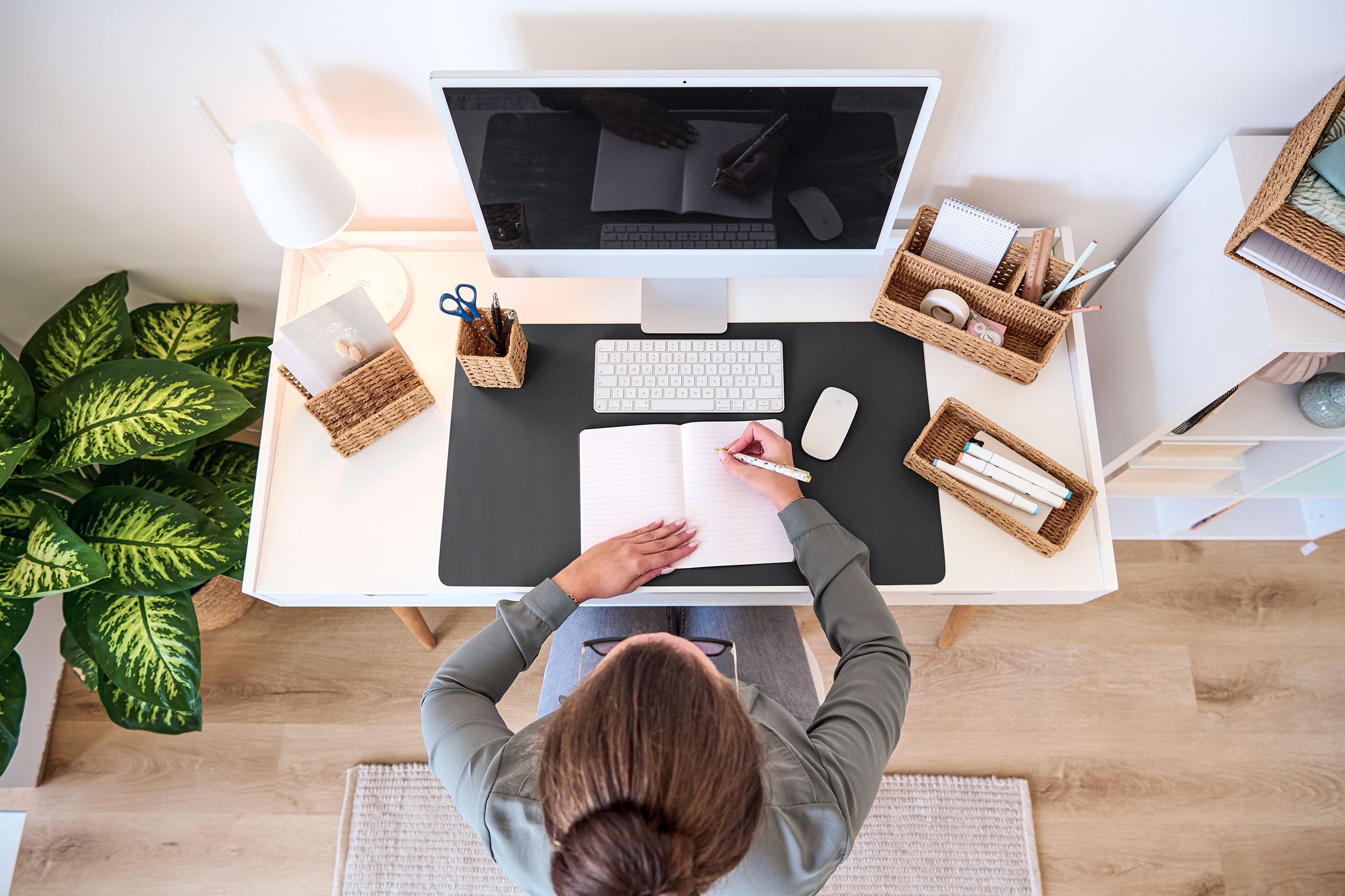 Premium Large Desk Pad & Mouse Pad Set - Non-Slip Mint Green Office Mat for Computer, Laptop, Gaming - Perfect for Work, Study, and Home Office Setup