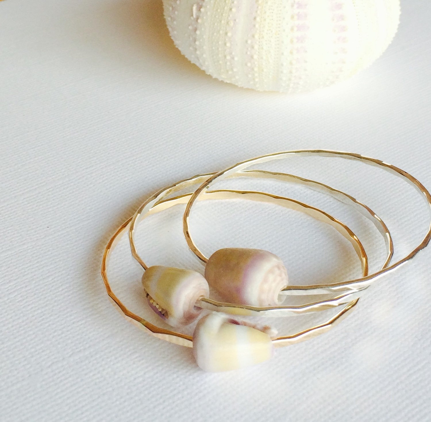 Bangle Kai (B120) - Stylish and Durable Fashion Bracelet for Women | Perfect for Casual Wear, Parties, and Everyday Accessories