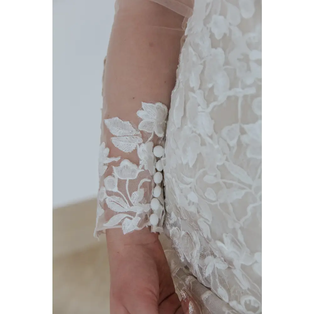 Adelaide Ruby Wedding Dress by Bridal Closet – Elegant A-Line Bridal Gown for Church Ceremonies & Beach Weddings
