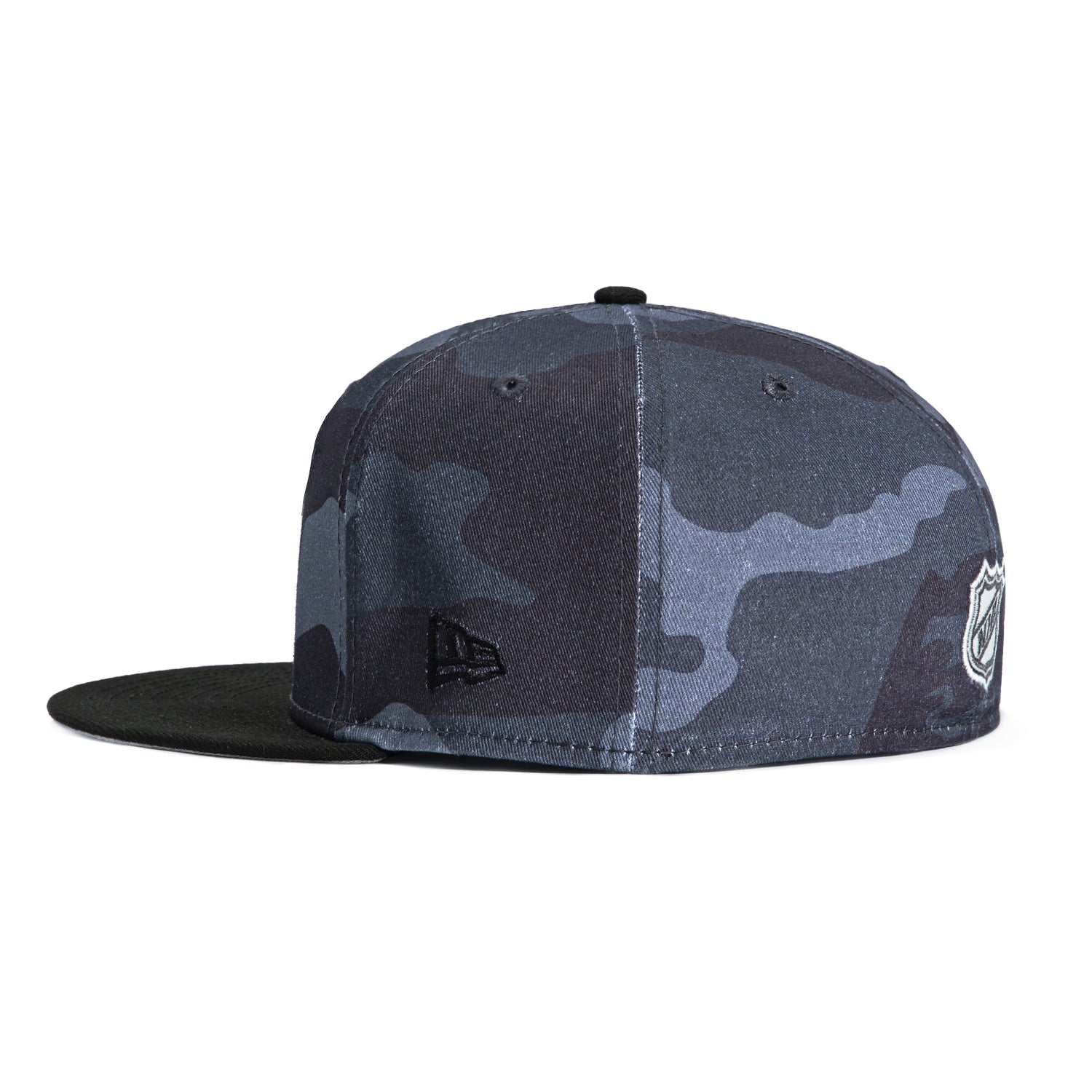 New Era 59Fifty Camo Chicago Blackhawks Glow in the Dark Adjustable Baseball Cap - Black Camouflage Hat for Men, Perfect for Night Games, Outdoor Activities & Sports Fans