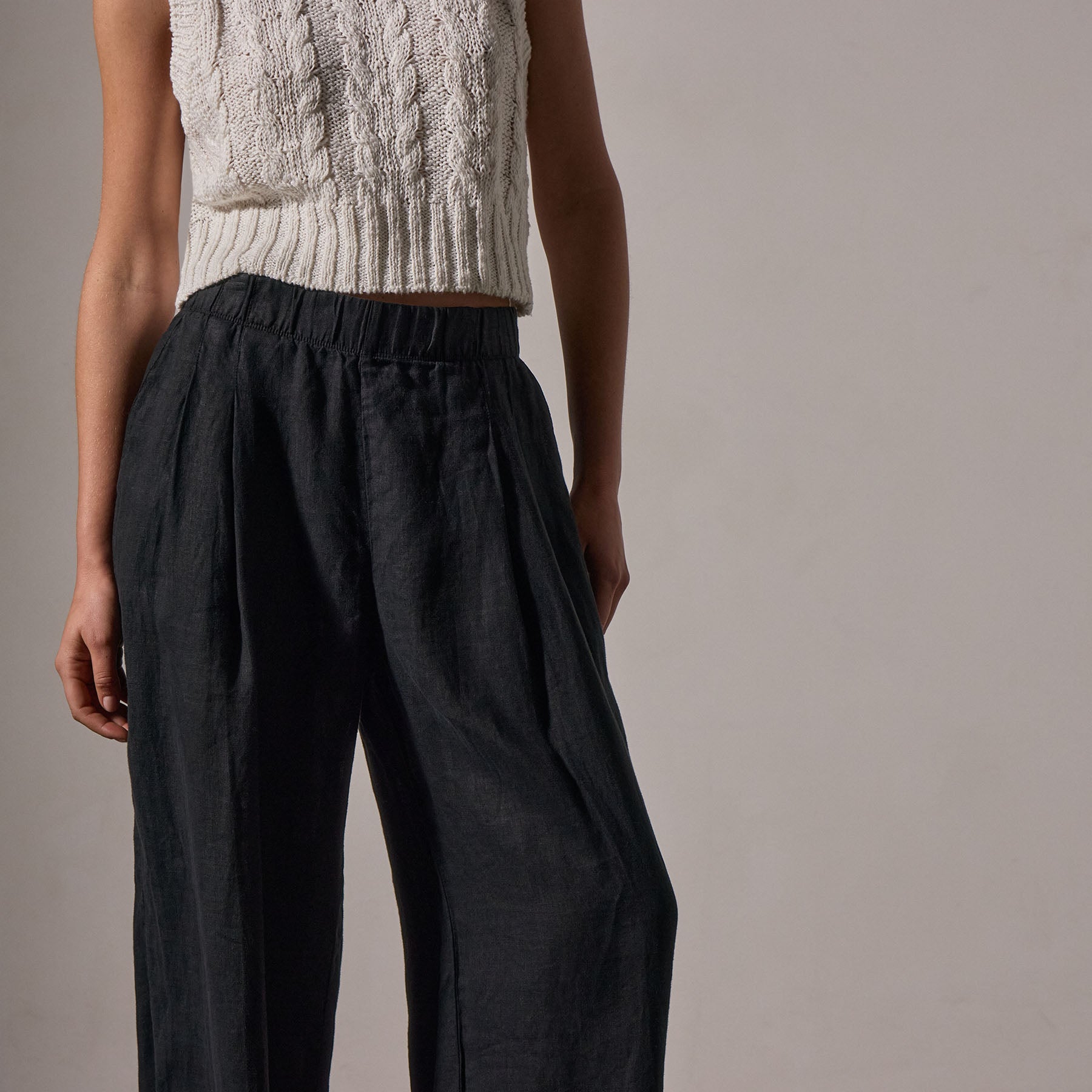 Lightweight Linen Elastic Waist Pants for Women - Comfortable Stretchy Black Lounge Pants - Perfect for Yoga, Travel & Casual Wear