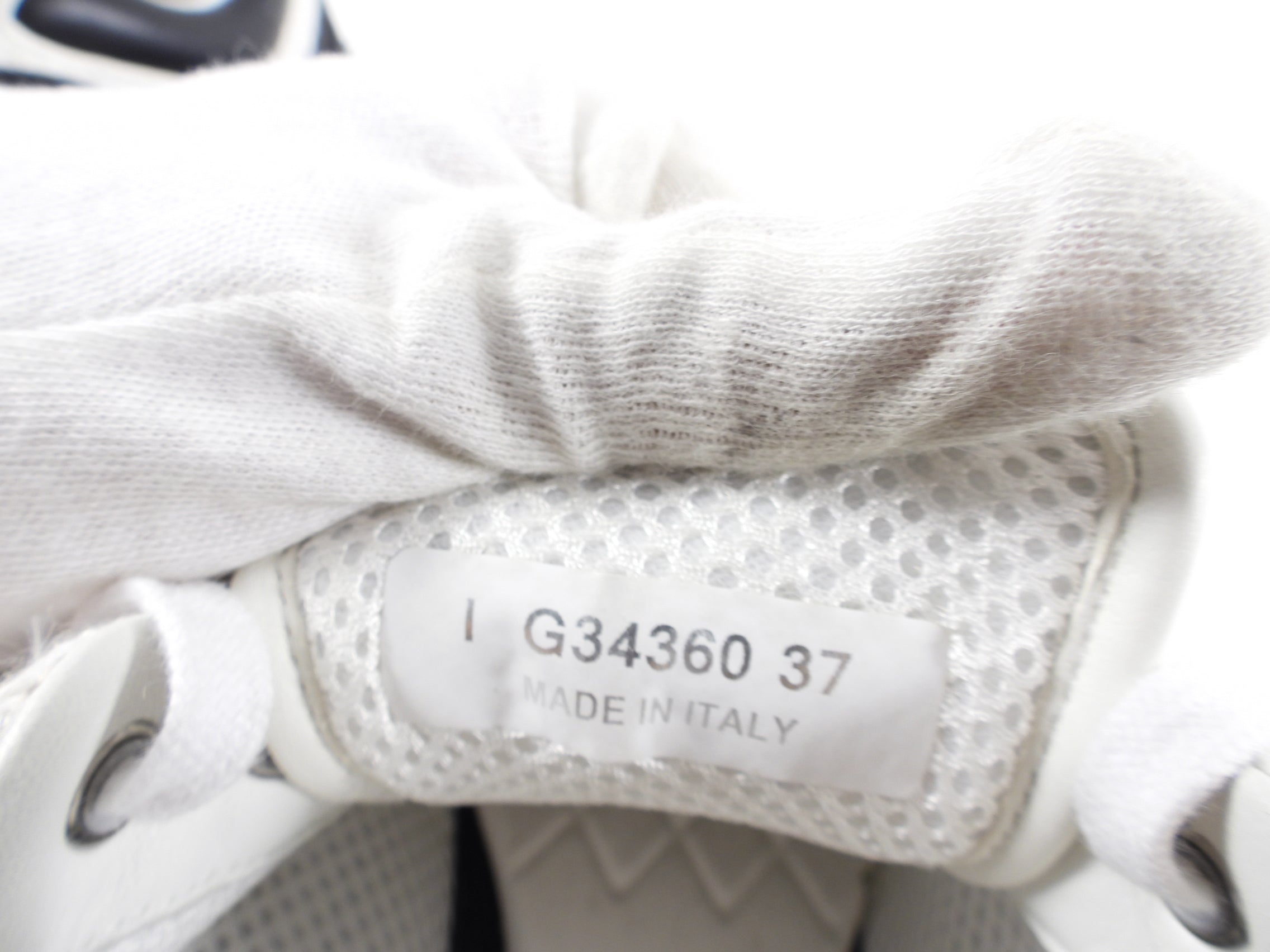 Chanel Black and White CC Logo Tweed Trainer Sneakers for Women - Size 36.5 / US 6.5 - Luxury Fashion Sneakers for Casual Wear & Street Style Outfits