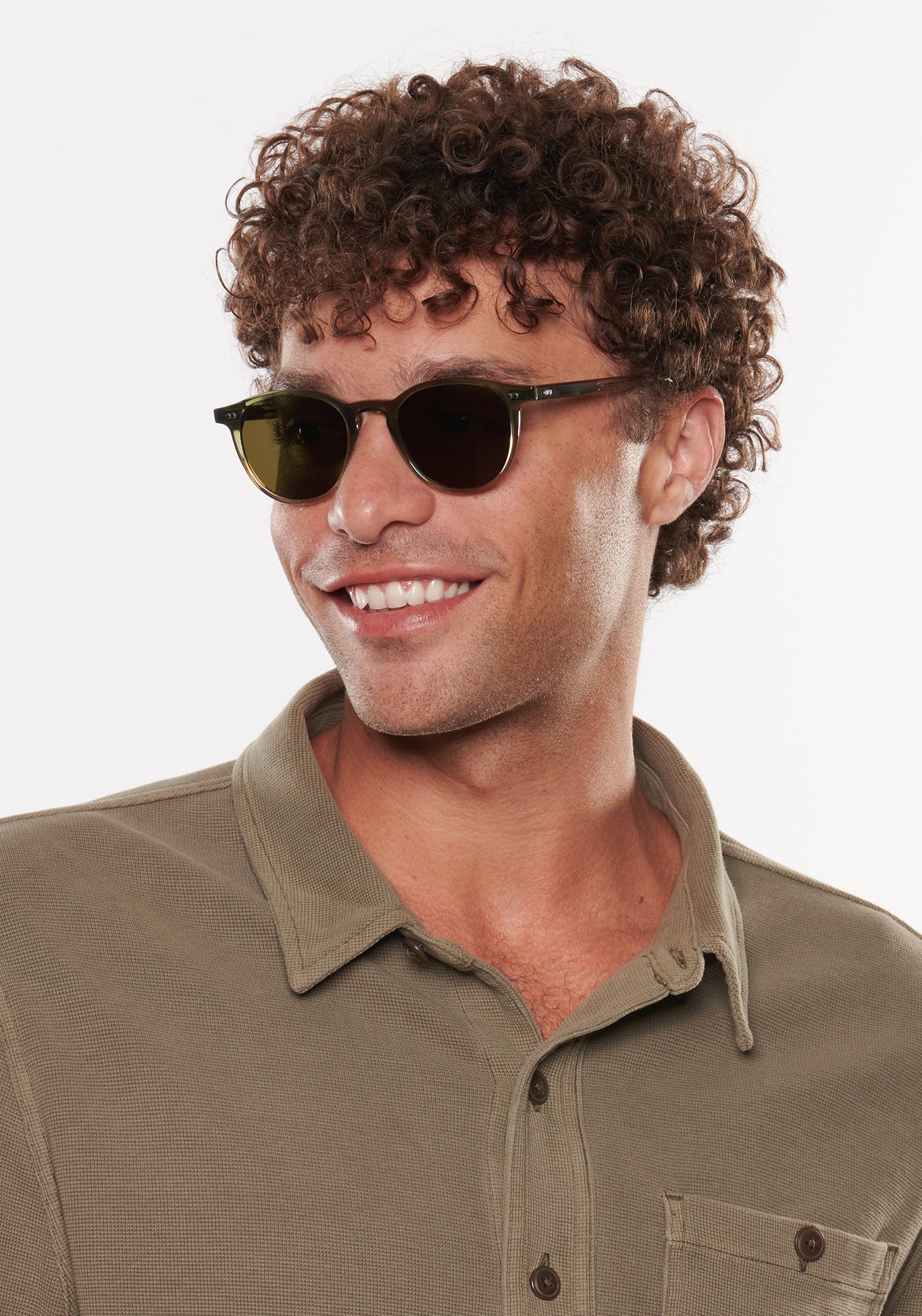 Stylish Laundry Verde Sunglasses - UV Protection Polarized Shades for Men & Women - Perfect for Beach, Driving & Outdoor Activities