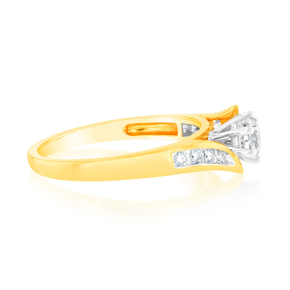 18ct Yellow Gold Diamond Ring with 1/2 Carat 8 Brilliant Cut Diamonds - Elegant Jewelry for Engagement, Wedding & Anniversary Gifts
