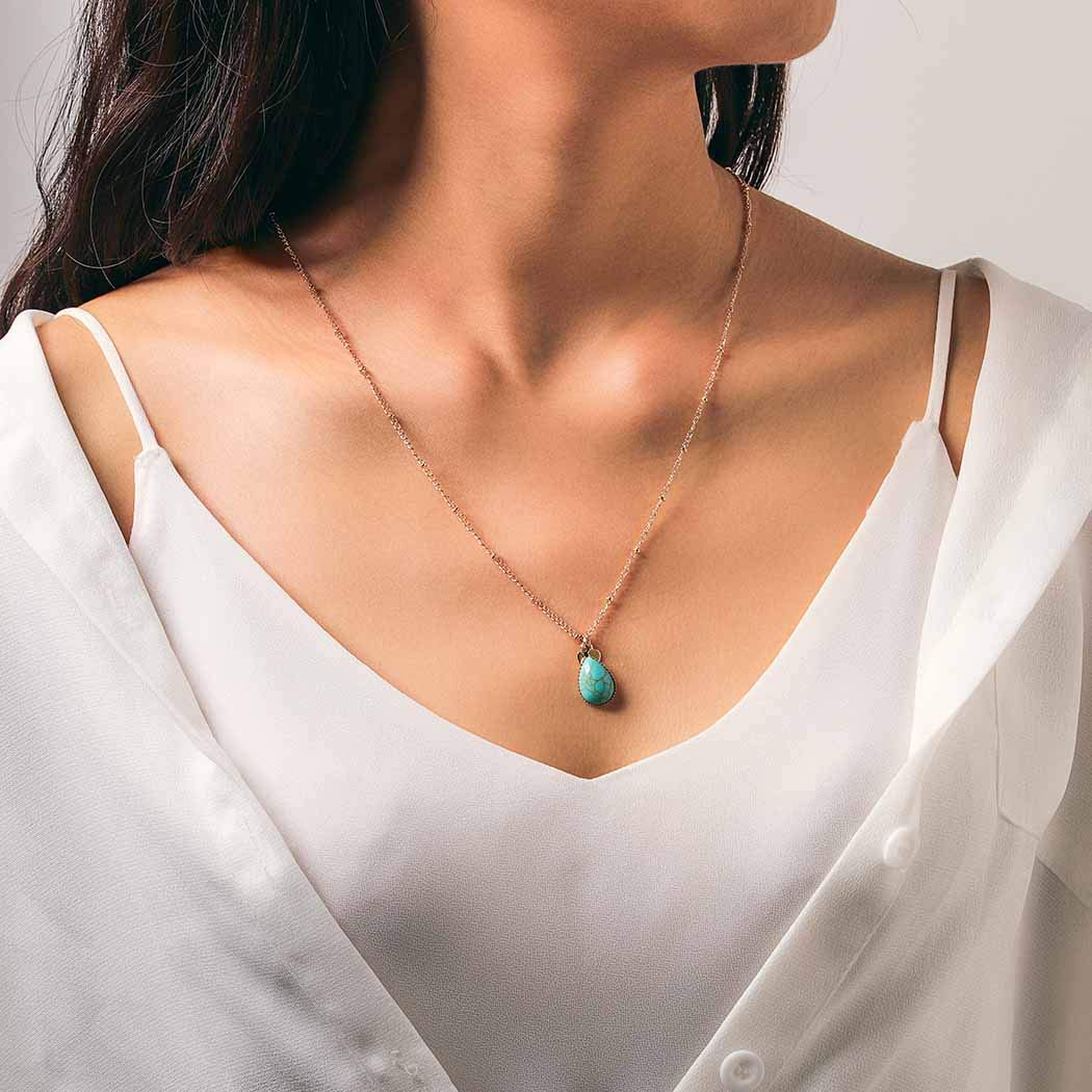 Dreamyn Boho Turquoise Necklaces for Women - Water Drop Pendant & Simple Heart Necklace Jewelry in Gold | Perfect for Casual Wear, Boho Fashion & Gift Giving