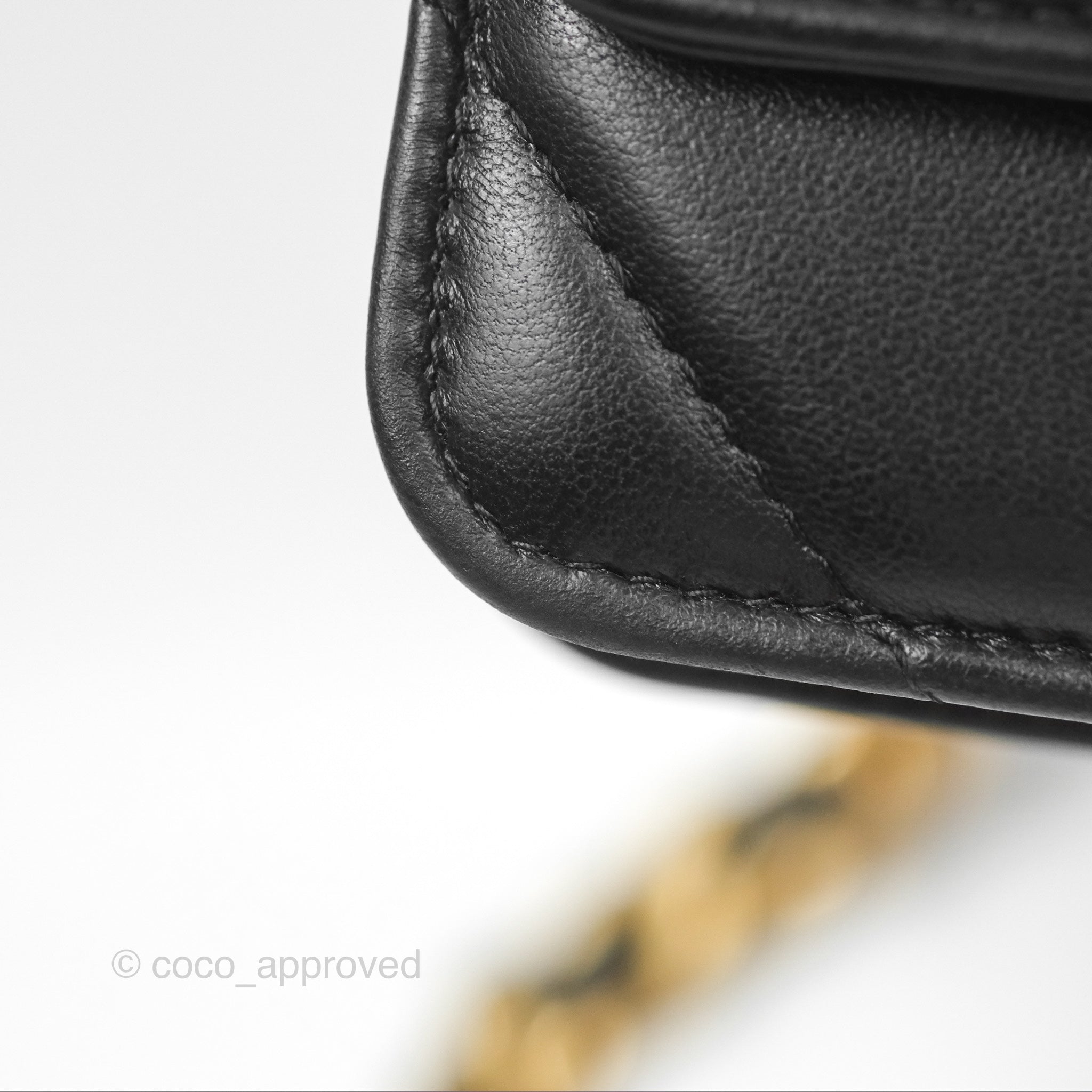 Chanel 19 Clutch With Chain Black Lambskin Mixed Hardware - Luxury Designer Crossbody Bag for Women, Perfect for Evening Parties & Special Occasions