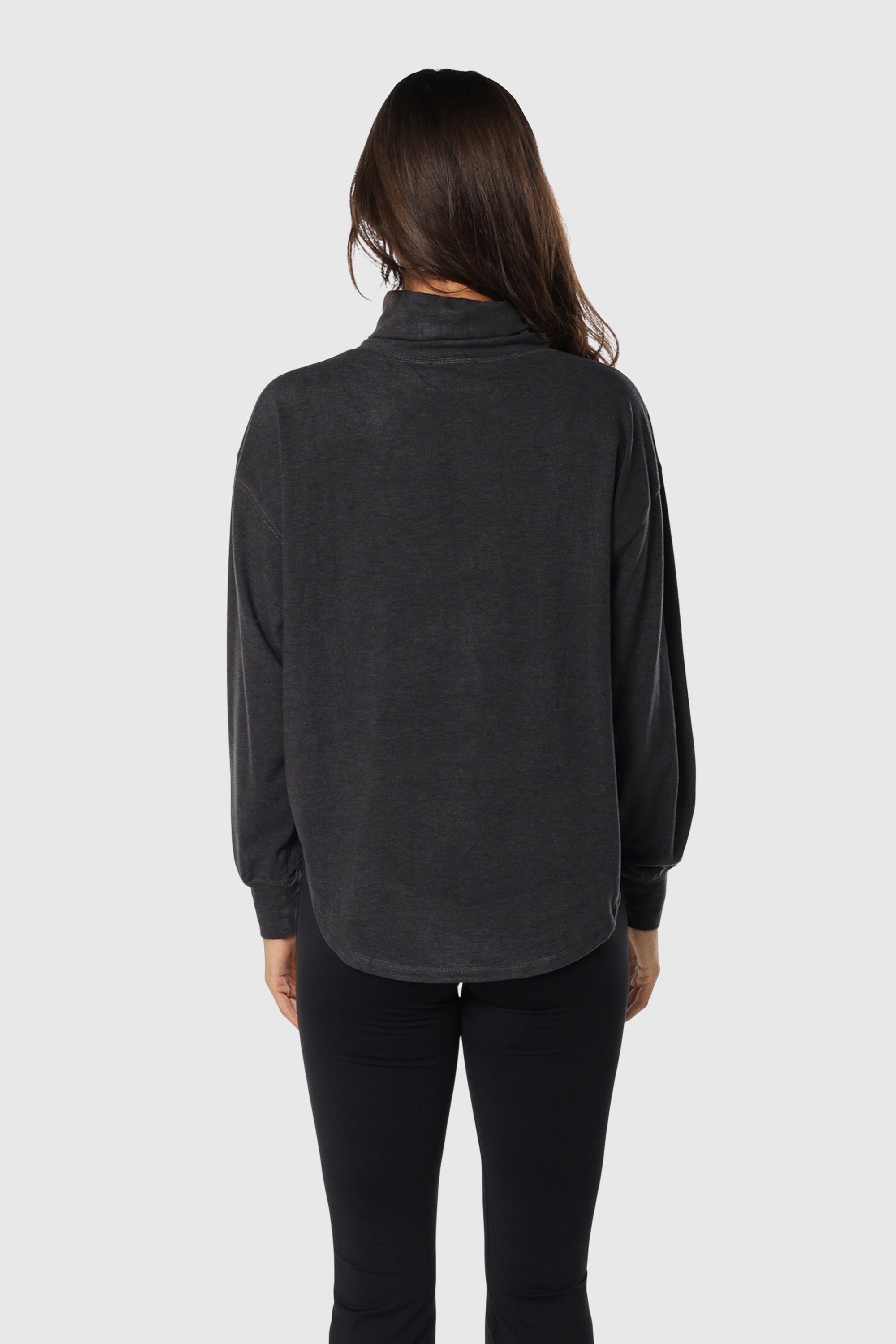 Cozy Turtleneck Sweater for Women - Soft & Warm Winter Knit Pullover - Perfect for Casual Outfits, Office Wear & Holiday Gatherings