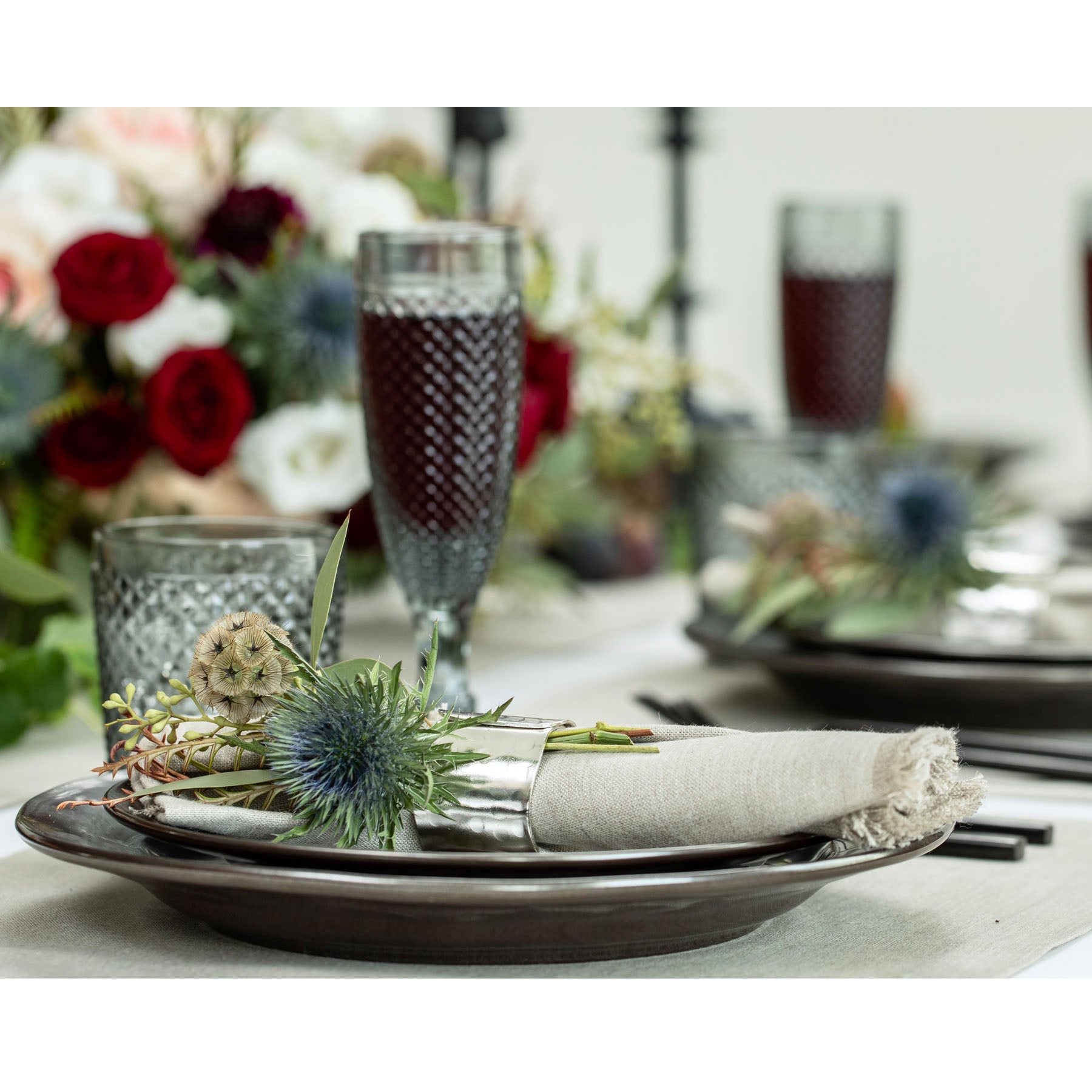 Elegant Fringe Napkins Set of 4 - Premium Cotton Decorative Table Linens for Dinner Parties, Weddings & Home Decor