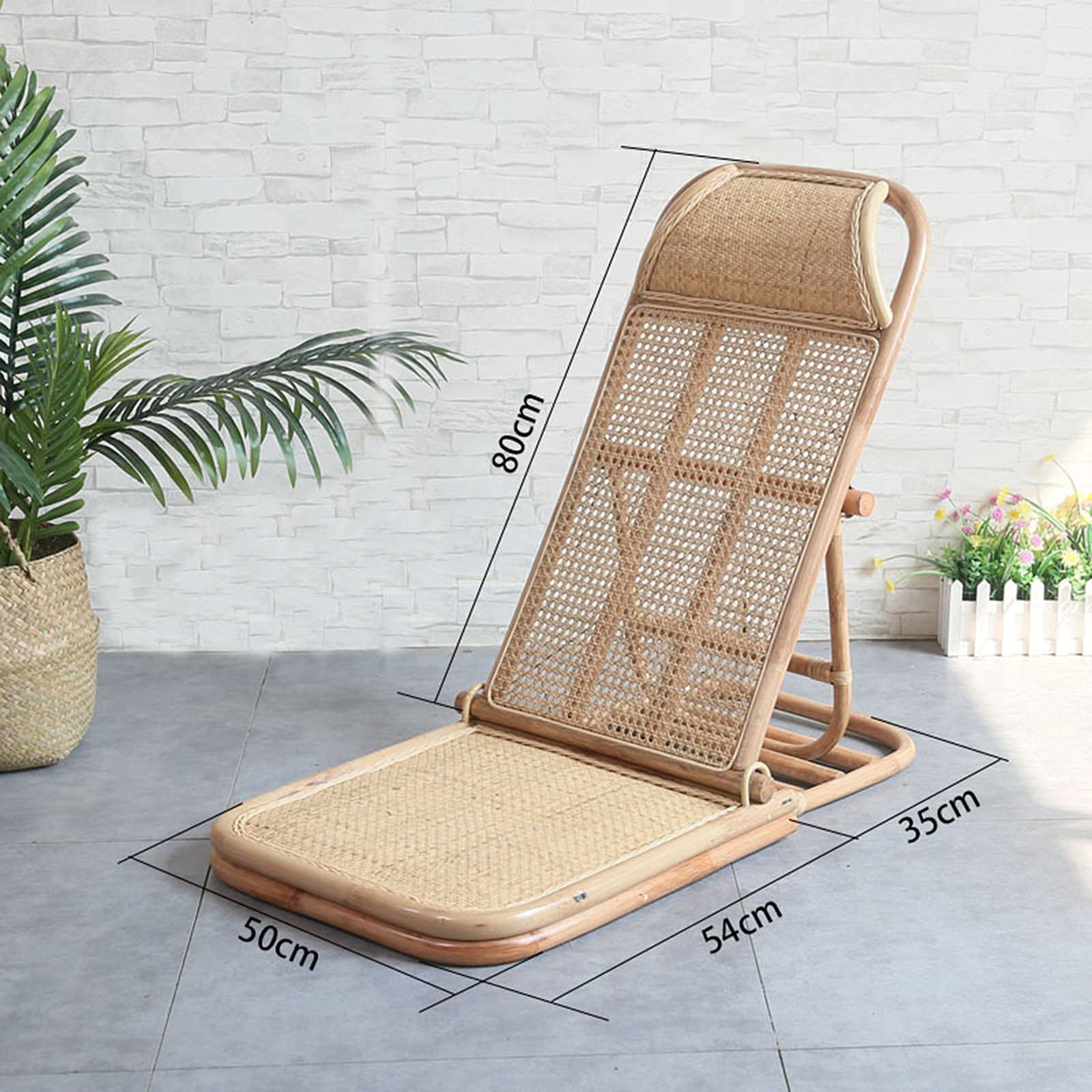 Comfortable Outdoor Garden Reclining Chair - Portable Folding Chaise Lounge for Camping, Beach, Patio & Lawn - Ergonomic Design for Relaxing in Backyard, Poolside or Picnic