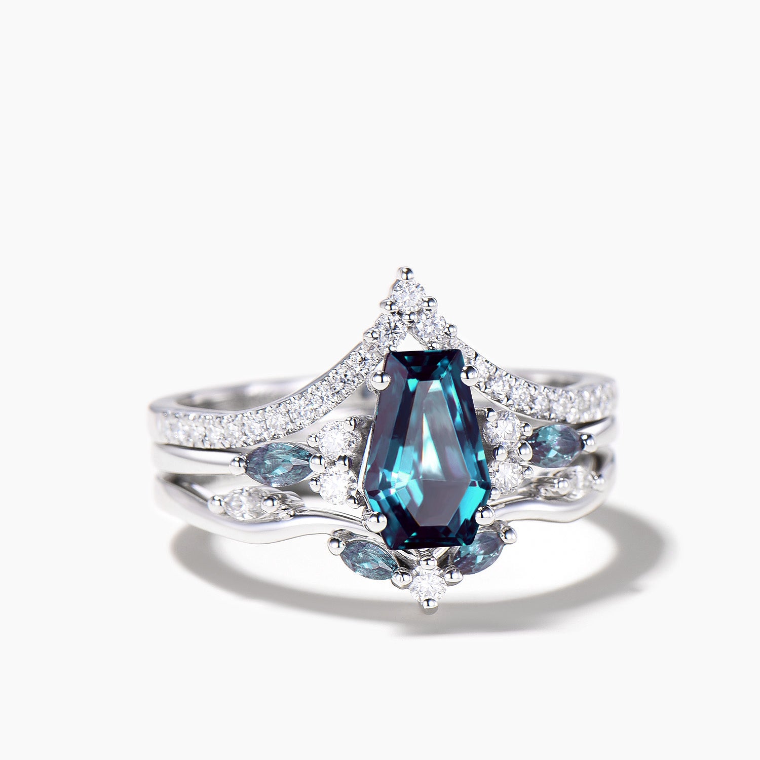 3pcs Coffin Cut Color Changing Alexandrite Diamond Wedding Ring Set for Brides – Perfect for Engagement, Anniversary & Special Occasions