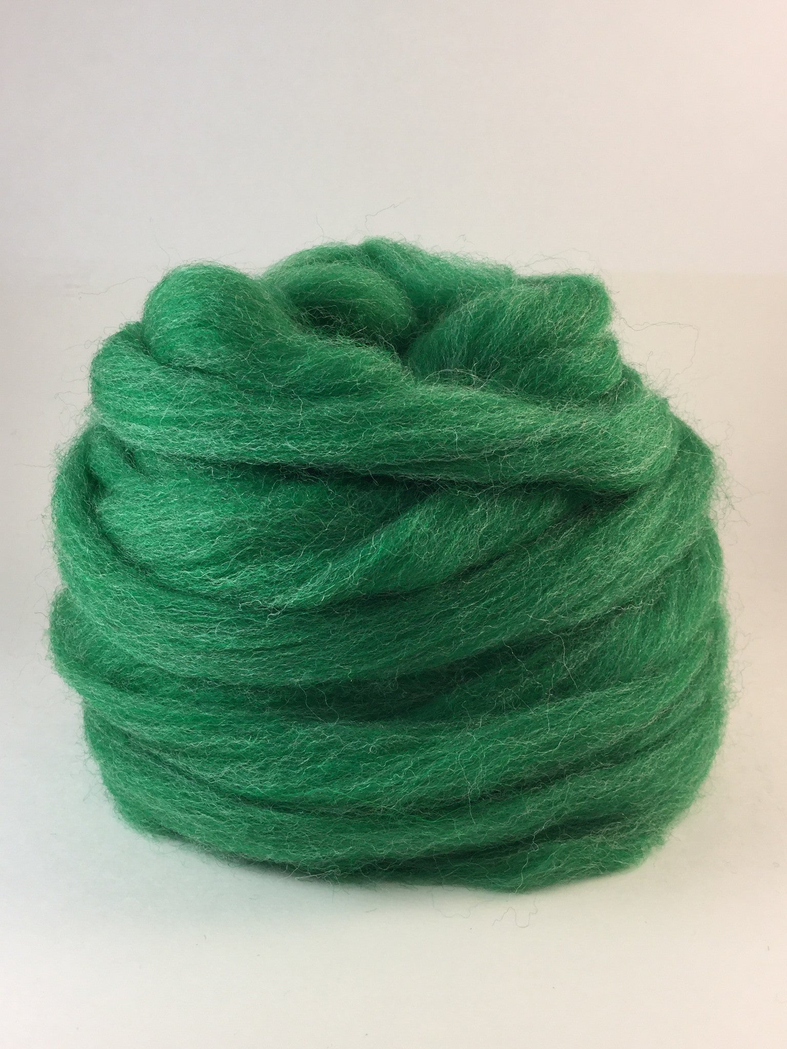 Premium 1 oz Wool Roving for Needle Felting, Spinning & Fiber Arts - Soft Natural Wool for DIY Crafts, Knitting & Handmade Projects