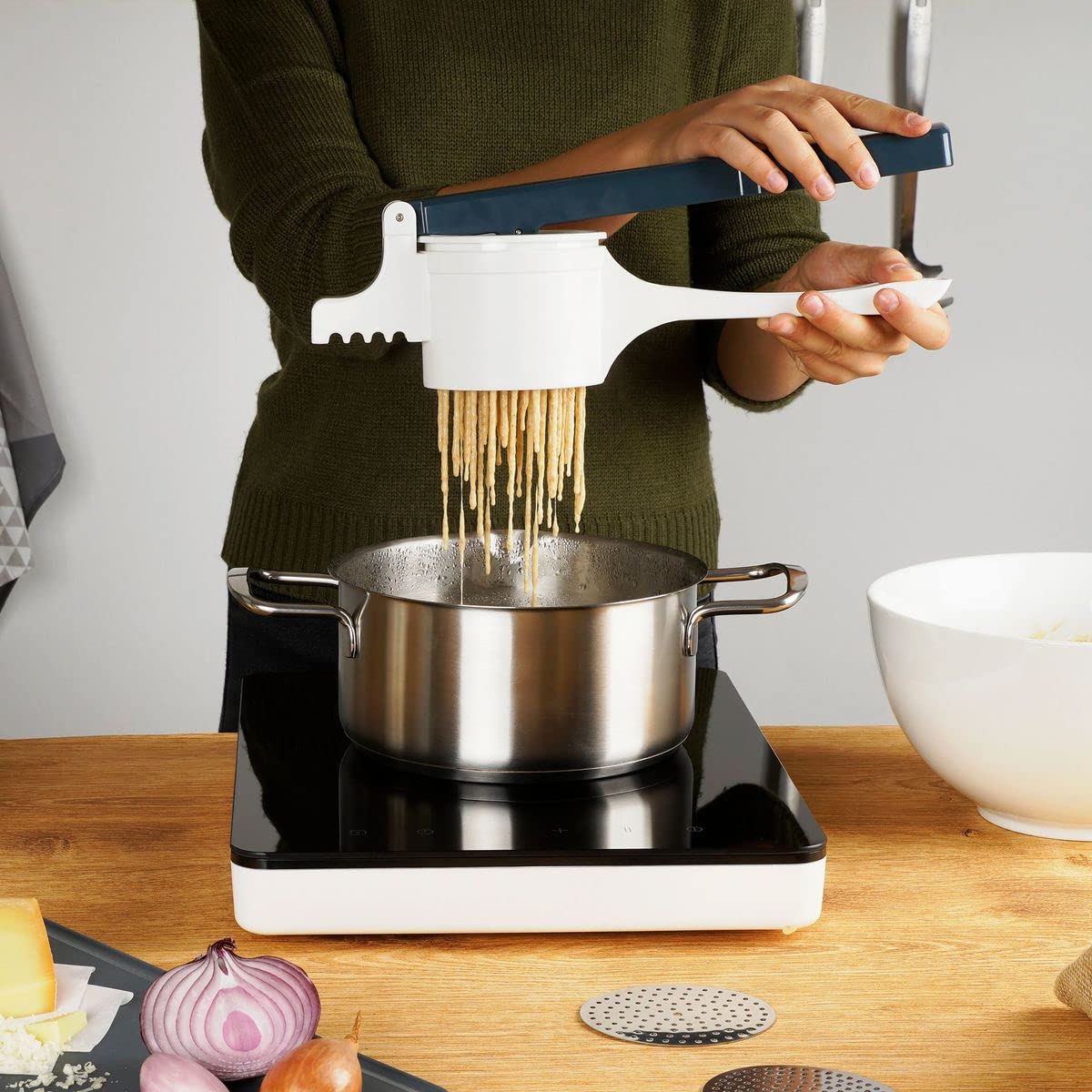 Stainless Steel & Plastic Potato Press - Easy to Use, 35x9x12.5cm (White/Blue/Silver) - Perfect for Mashed Potatoes, Baby Food & Cooking Prep