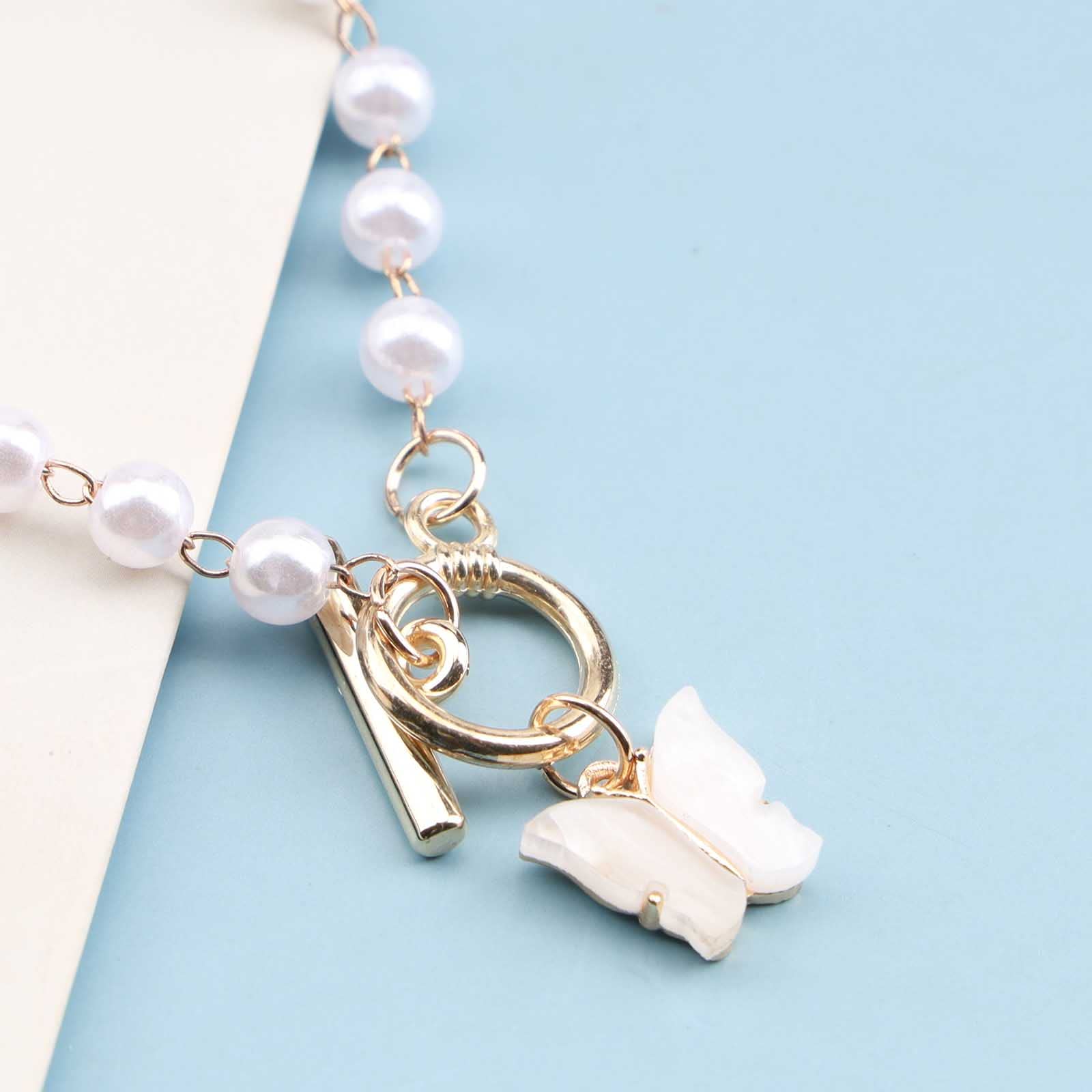 Bohemian Butterfly Dangle Bracelet - Gold Toggle Bar Charm Bracelet with Pearls for Women | Vintage Hand Chain Jewelry for Boho Party, Wedding & Everyday Wear