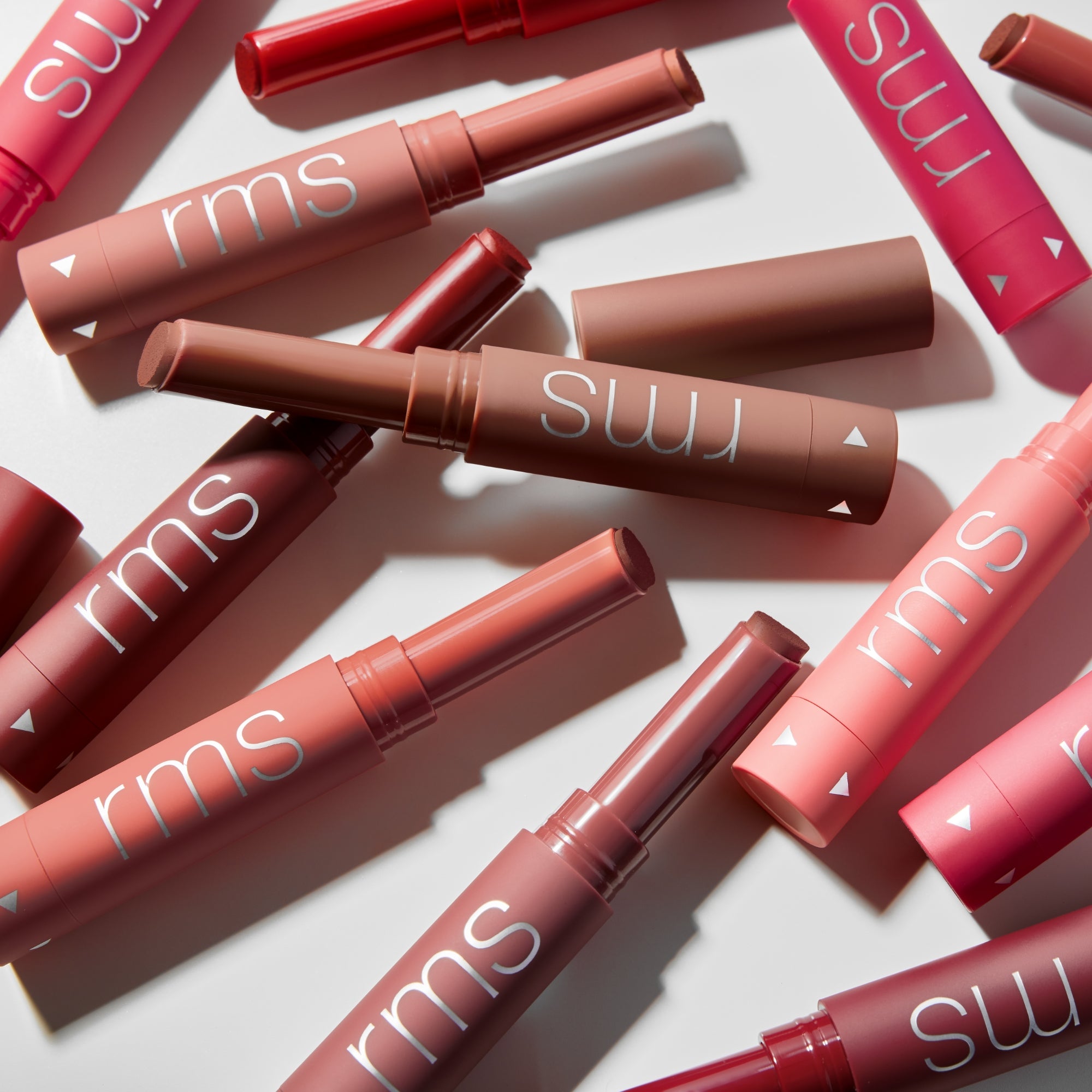 Nude Legendary Serum Lipstick - Hydrating & Long-Lasting Matte Liquid Lipstick for Women | Perfect for Everyday Wear, Date Night & Special Occasions