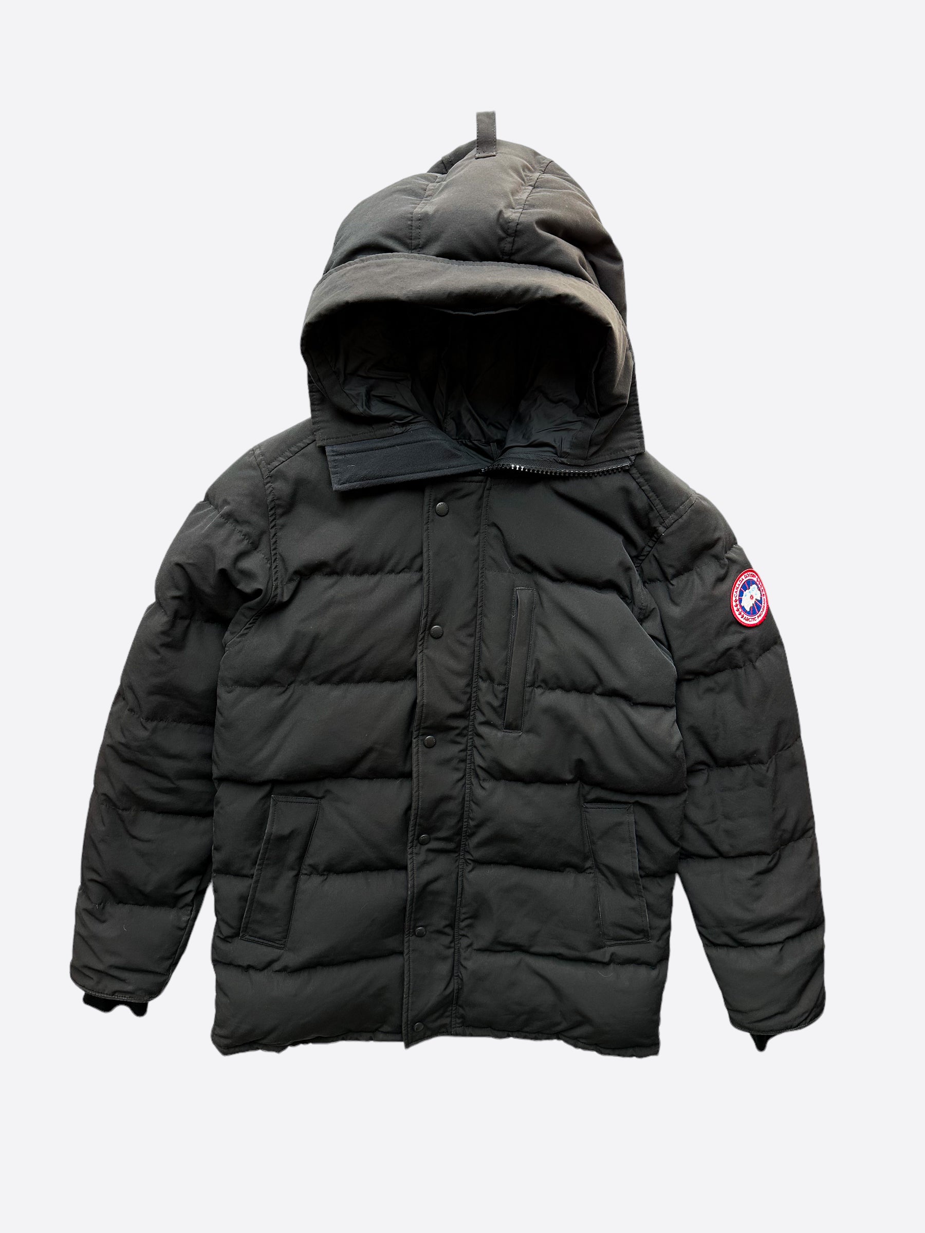 Canada Goose Carson Men's Black Winter Jacket - Waterproof, Windproof & Insulated for Extreme Cold Weather - Perfect for Skiing, Hiking & Outdoor Adventures