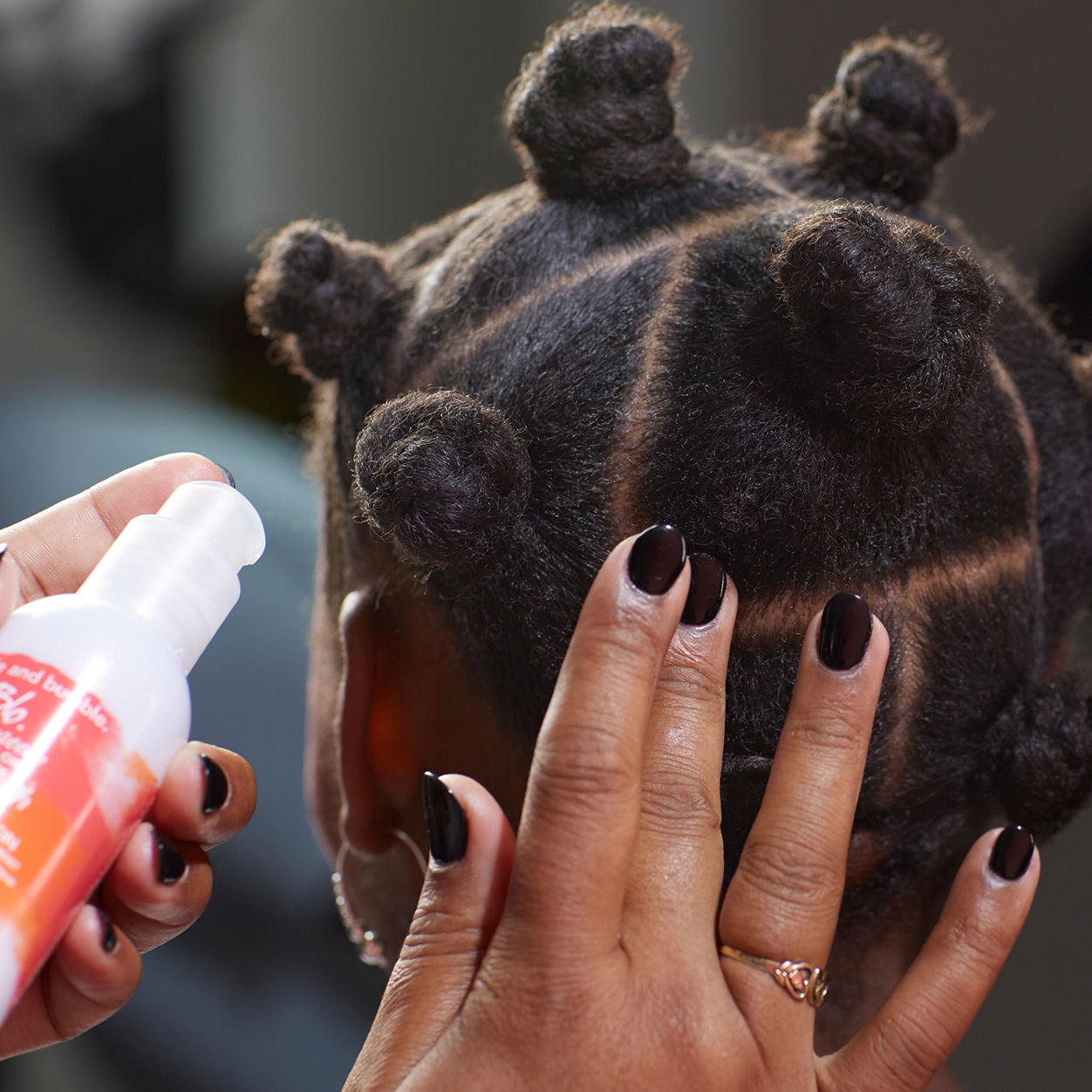 Professional Hairdresser's Invisible Oil Ultra Rich Conditioner - Deep Hydrating & Repairing Treatment for Dry, Damaged Hair - Salon Quality Hair Care for Smooth, Shiny Locks - Perfect for Daily Use & Post-Color Treatment