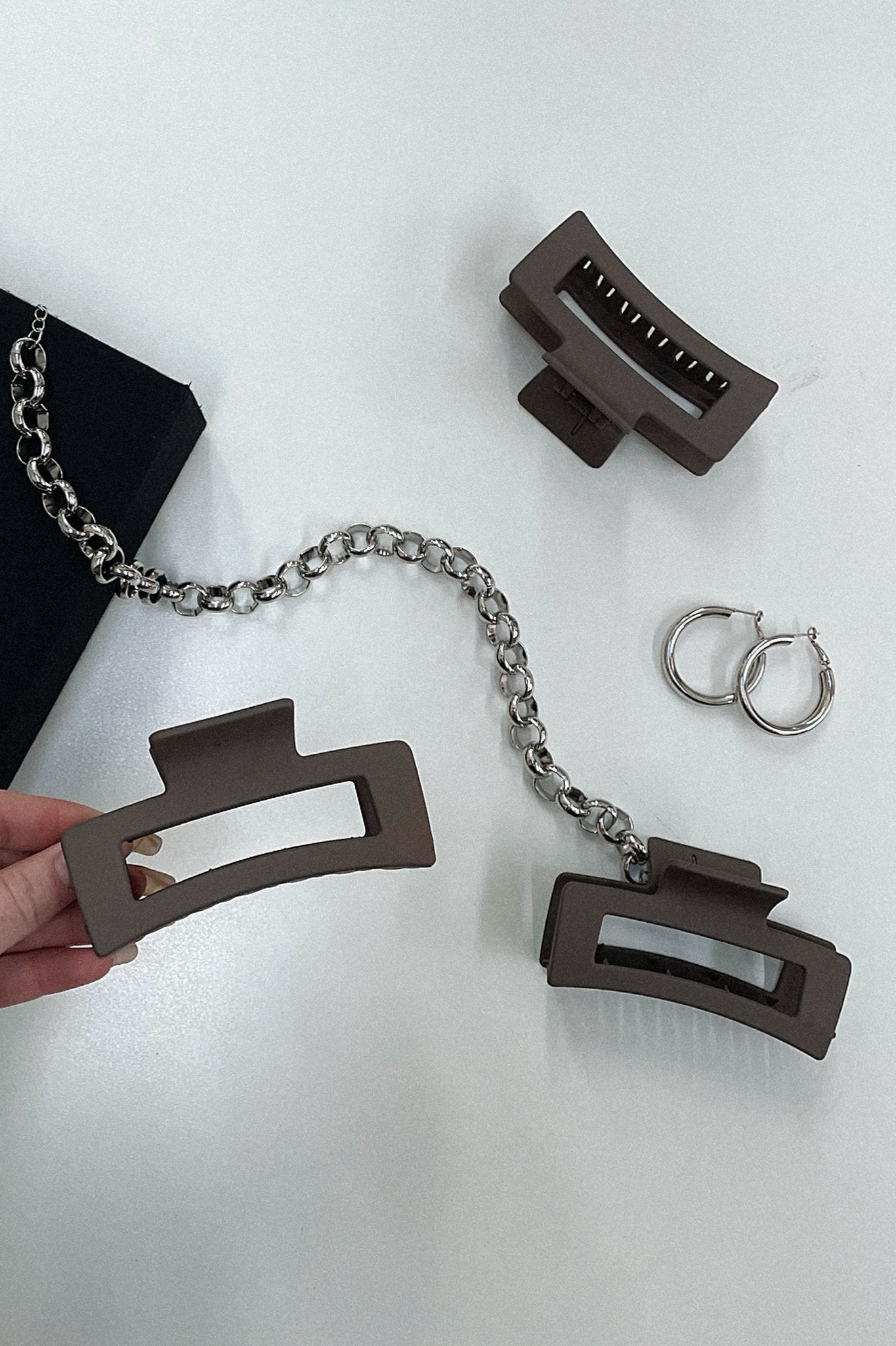 Mika Hair Claw Clip - Brown Hair Clips for Women, Strong Hold Hair Claw for Thick Hair, Perfect for Ponytails, Buns & Updos - Great for Work, Gym & Everyday Use