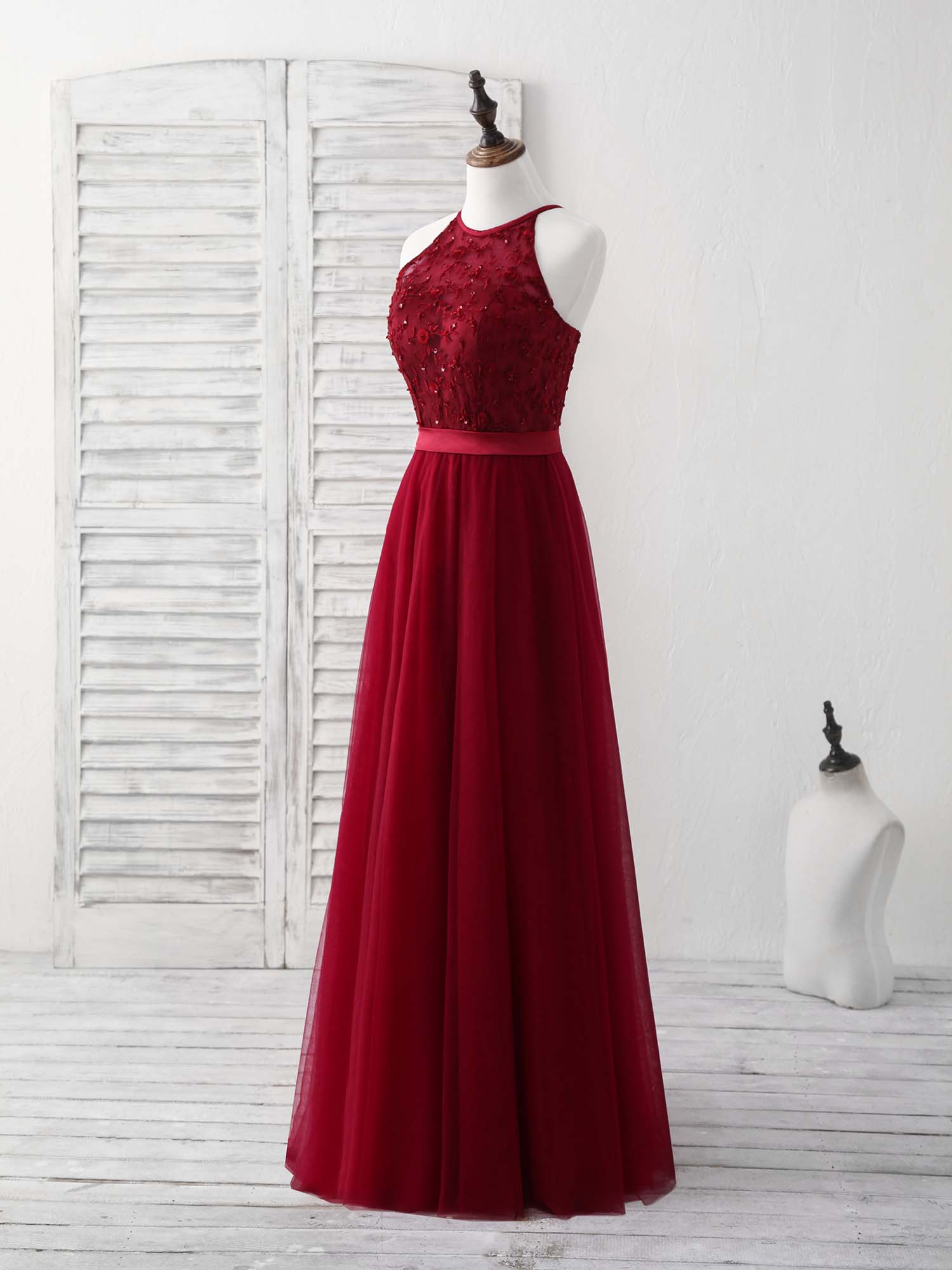 Elegant Burgundy Tulle Lace Long Prom Dress & Bridesmaid Gown - Perfect for Formal Dances, Weddings, and Special Occasions