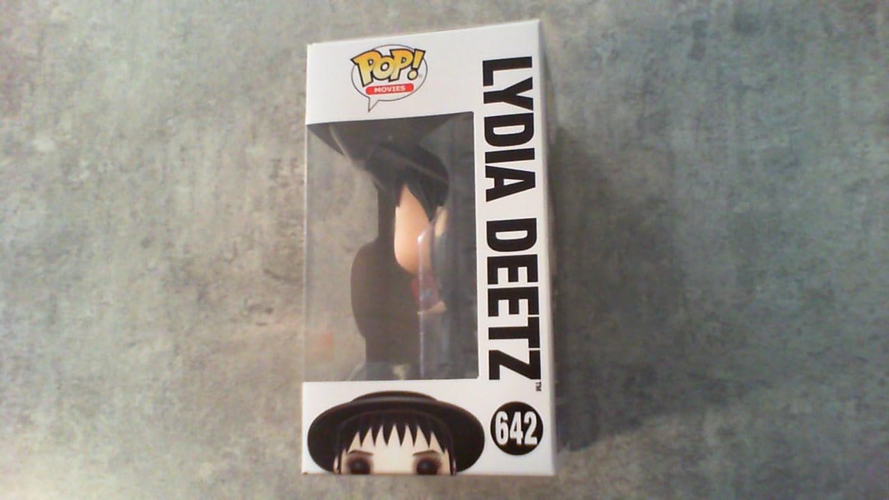Funko Pop Movies: Lydia Deetz with Handbook Collectible Figure - Beetlejuice Inspired Vinyl Toy for Fans & Collectors - Perfect for Home Display, Office Decor, and Gift Giving