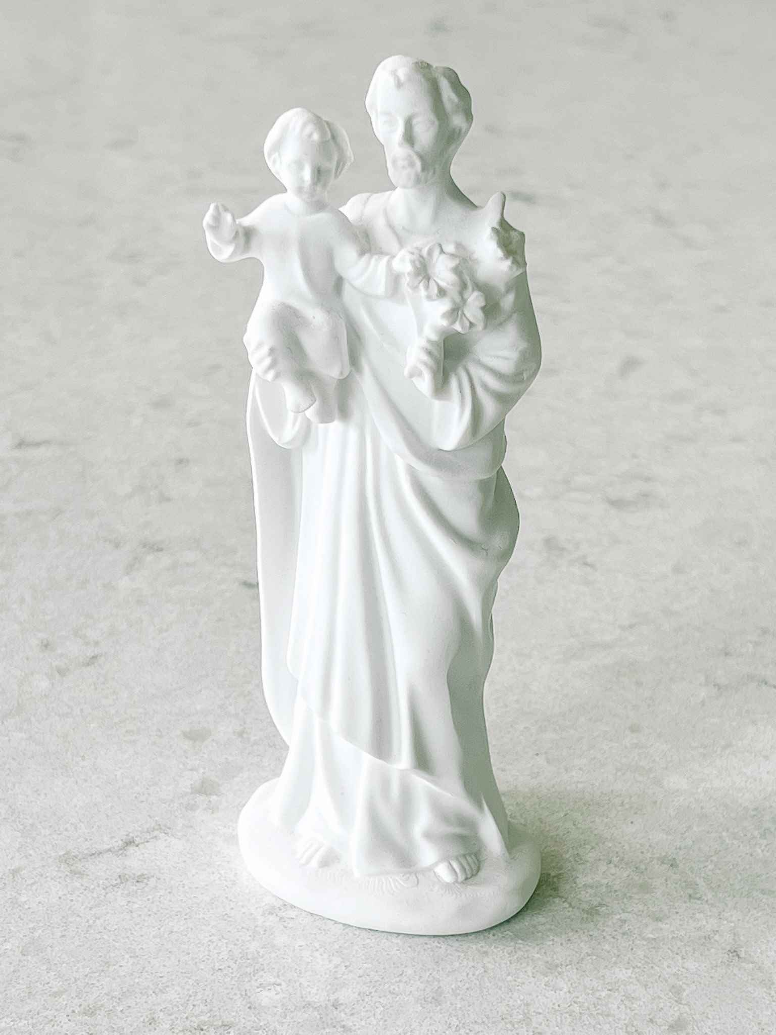 Saint Joseph Statue - Patron Saint of Workers & Families - Religious Home Decor for Catholic Gifts, Prayer Altar & Garden Statuary