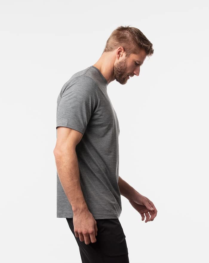 TravisMathew Heater Pro Performance Golf Polo Shirt - Moisture-Wicking & Breathable for Men - Perfect for Golf, Casual Wear & Outdoor Activities