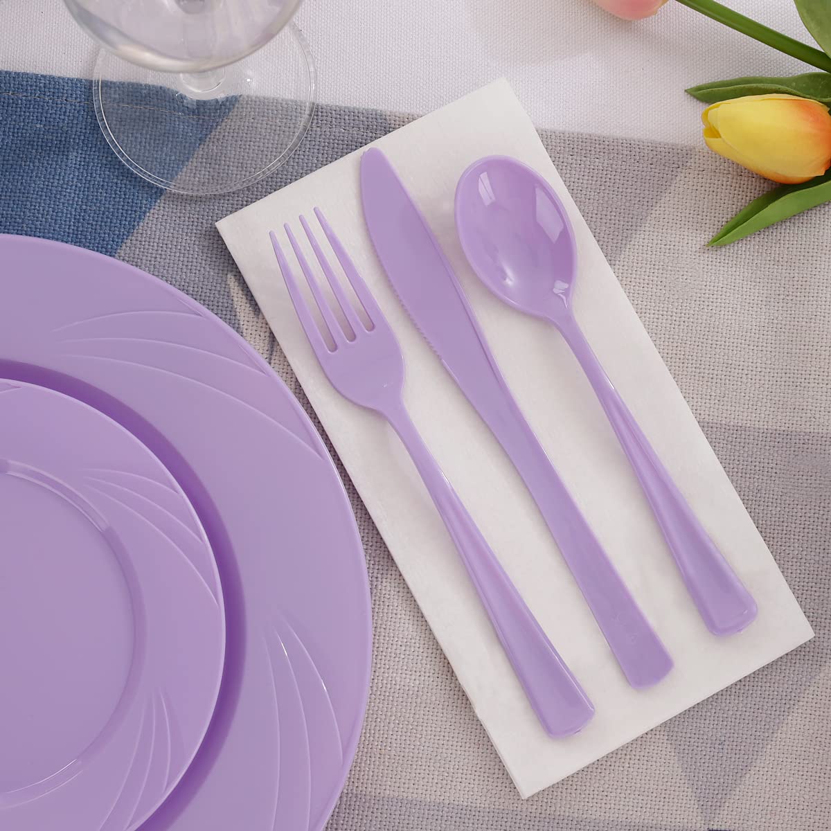 125-Piece Purple Plastic Dinnerware Set - 25 Lavender Plates, 25 Dessert Plates, 25 Forks, 25 Knives, 25 Spoons - Disposable Tableware for Wedding, Birthday Party, Mardi Gras, Picnic & Outdoor Events