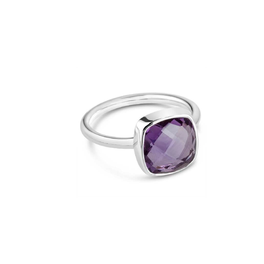 Elegant Purple Amethyst Cocktail Ring in Sterling Silver - Perfect for Evening Parties & Special Occasions