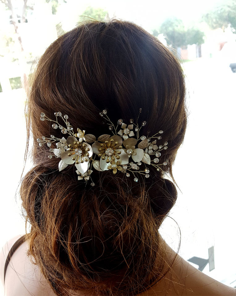 Elegant Silvery Gold Flower Comb Bridal Headpiece - Josie Johnny B Collection at Kezani | Perfect for Weddings, Prom & Special Occasions