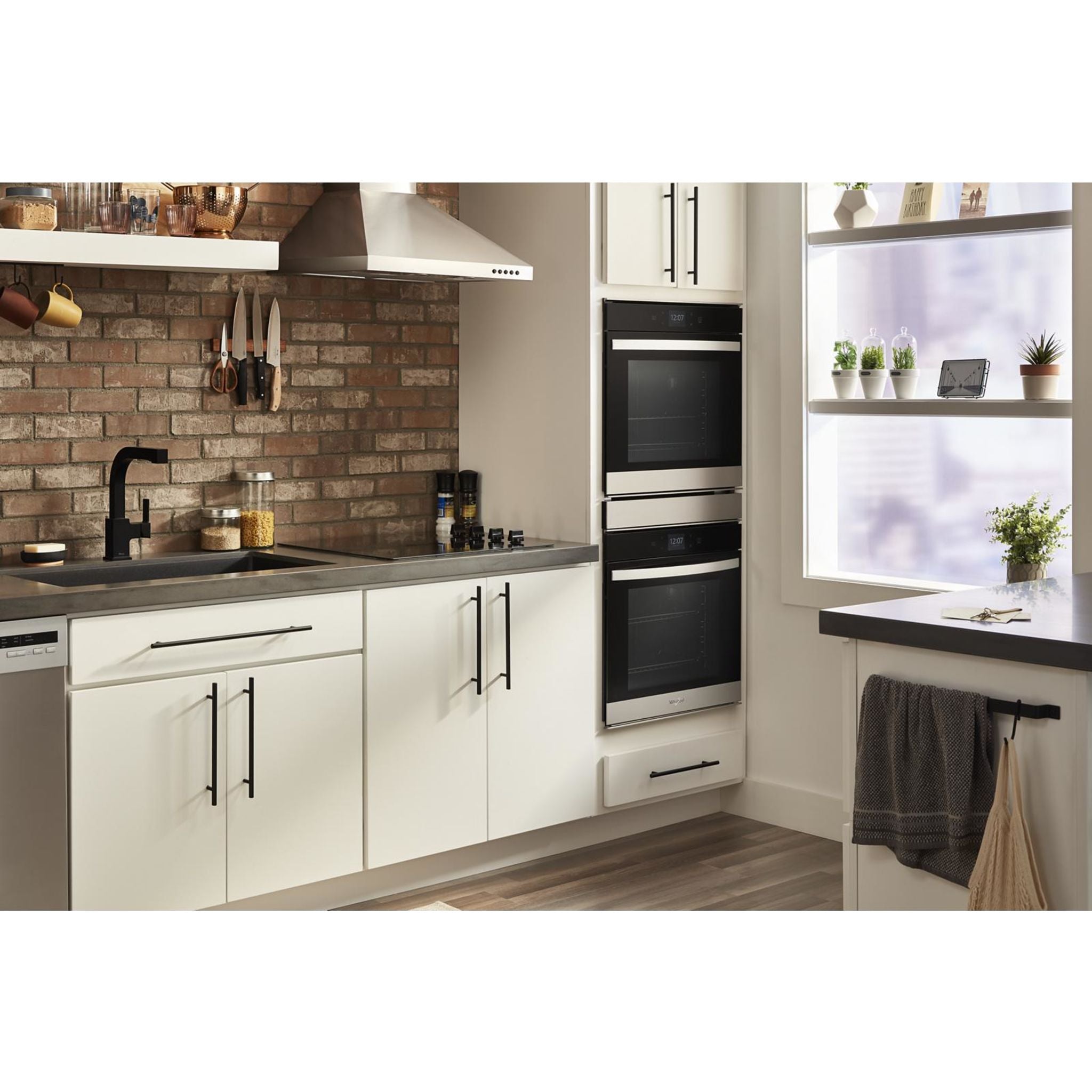 Whirlpool 24 Inch Double Wall Oven with Fingerprint Resistant Stainless Steel (Model WOD52ES4MZ) - Perfect for Modern Kitchens, Baking, and Family Cooking
