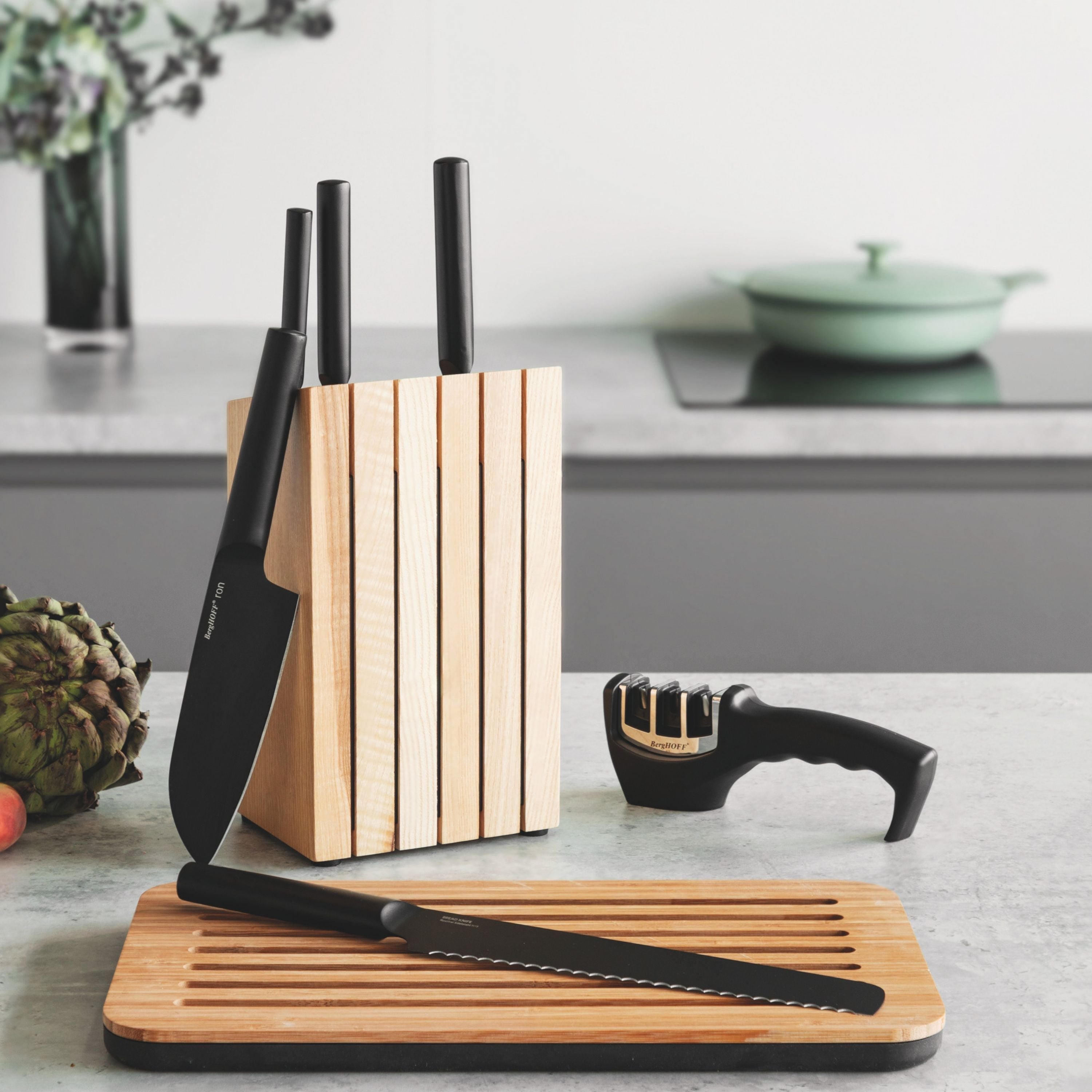 BergHOFF Ron 6-Piece Stainless Steel Knife Block Set - Black | High-Quality Kitchen Knives for Professional Chefs & Home Cooking | Perfect for Slicing, Dicing & Food Prep