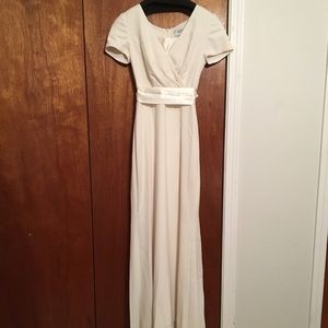 Badgley Mischka Isis Wedding Gown - Elegant Lace Bridal Dress for Formal Occasions, Prom & Evening Events