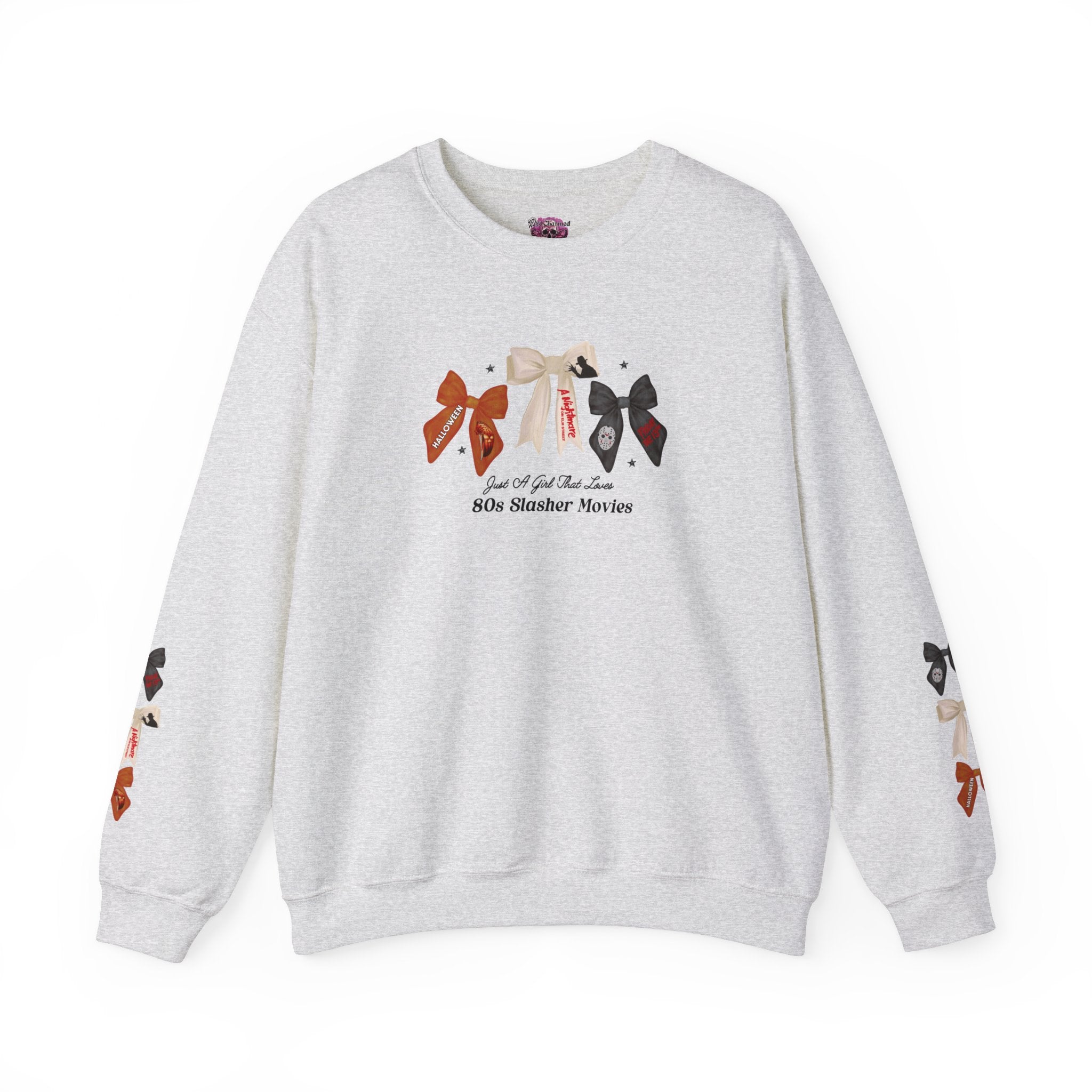 Just A Girl That Loves 80s Slasher Movies Vintage Crewneck Sweatshirt - Retro Horror Film Fan Gift for Women, Perfect for Halloween & Movie Nights