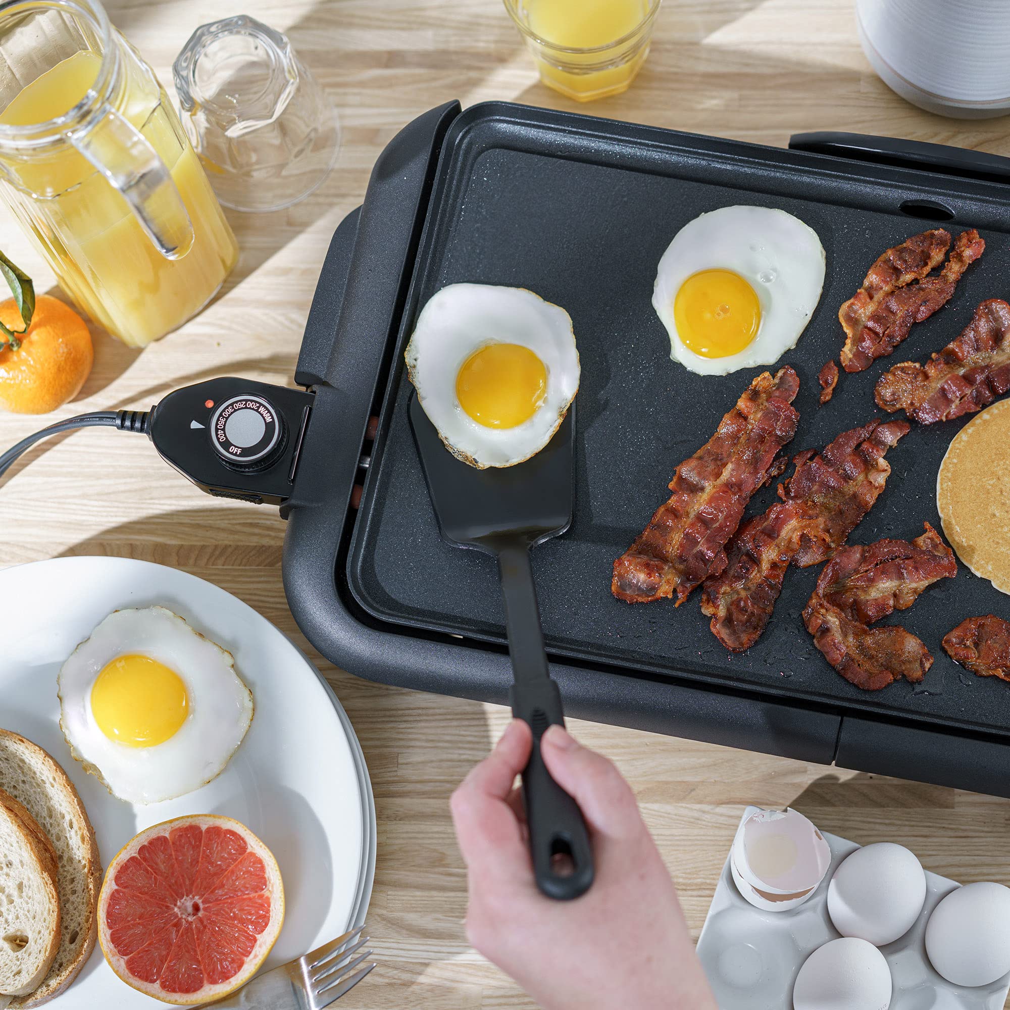 Bella Electric Griddle with Warming Tray - Smokeless Indoor Grill with Nonstick Surface, Adjustable Temperature & Cool-Touch Handles, 10