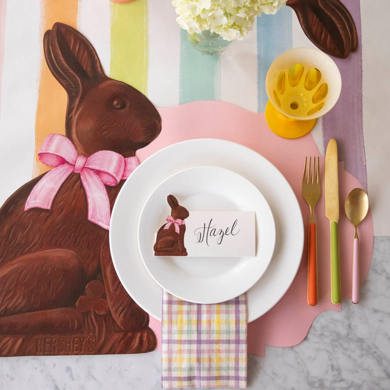 Elegant Pink French Frame Die-Cut Placemat for Dining Table - Perfect for Home Decor, Parties, and Special Occasions