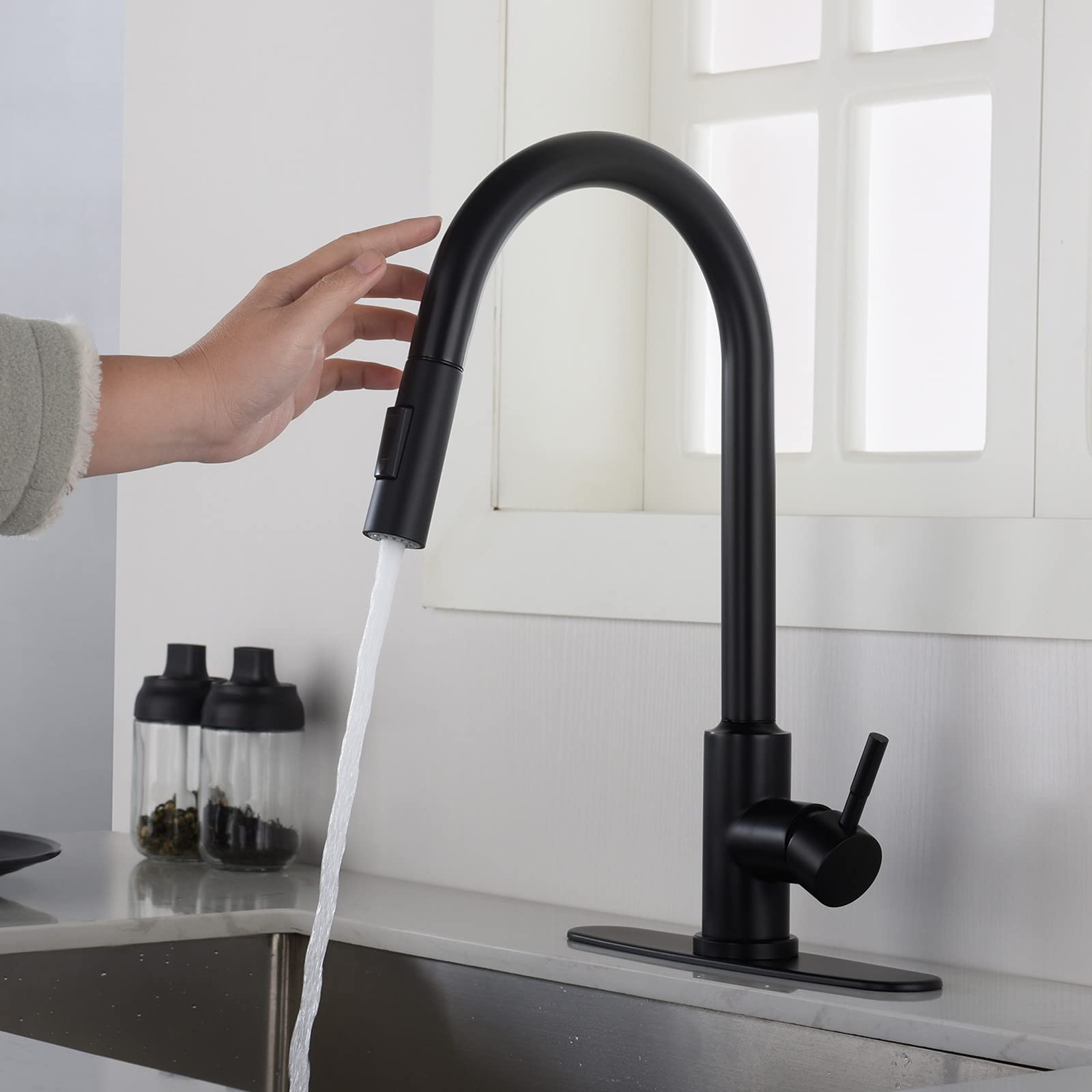 Matte Black Touch Kitchen Faucet with Pull Down Sprayer - Modern Hands-Free Water Dispenser for Cooking, Washing Dishes & Filling Pots